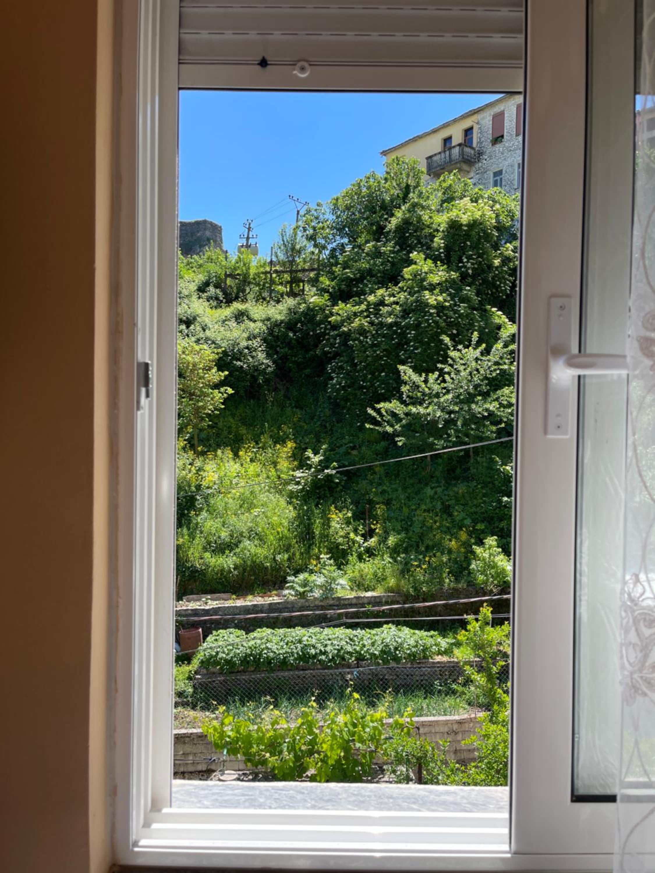 Latifi Guesthouse