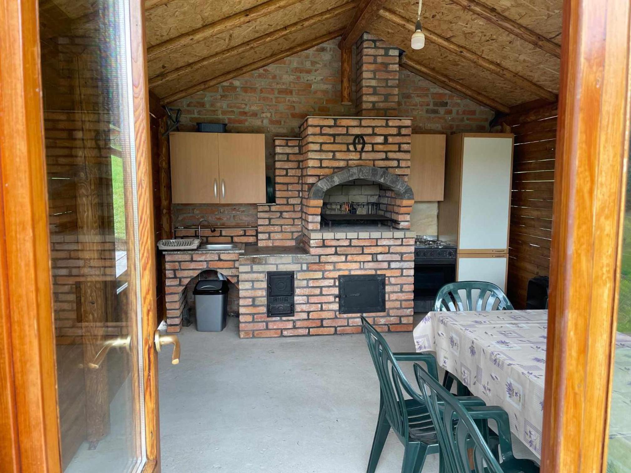 CABANA MERISORULUI view 5
