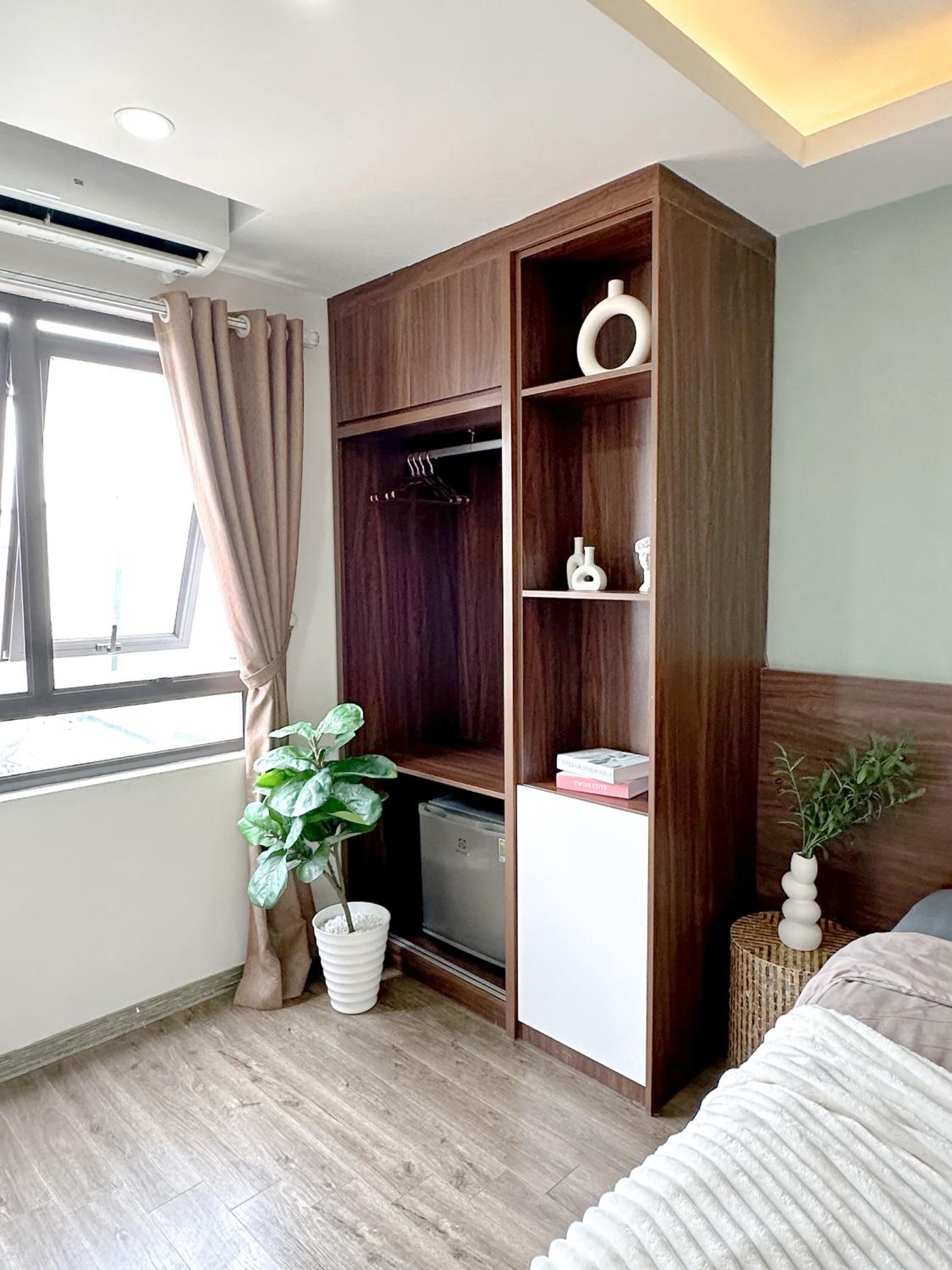 Green Hotel & Apartment HN - by BAY LUXURY