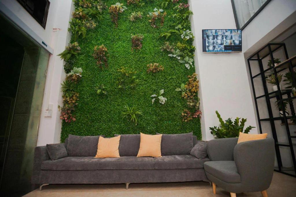 Green Hotel & Apartment HN - by BAY LUXURY