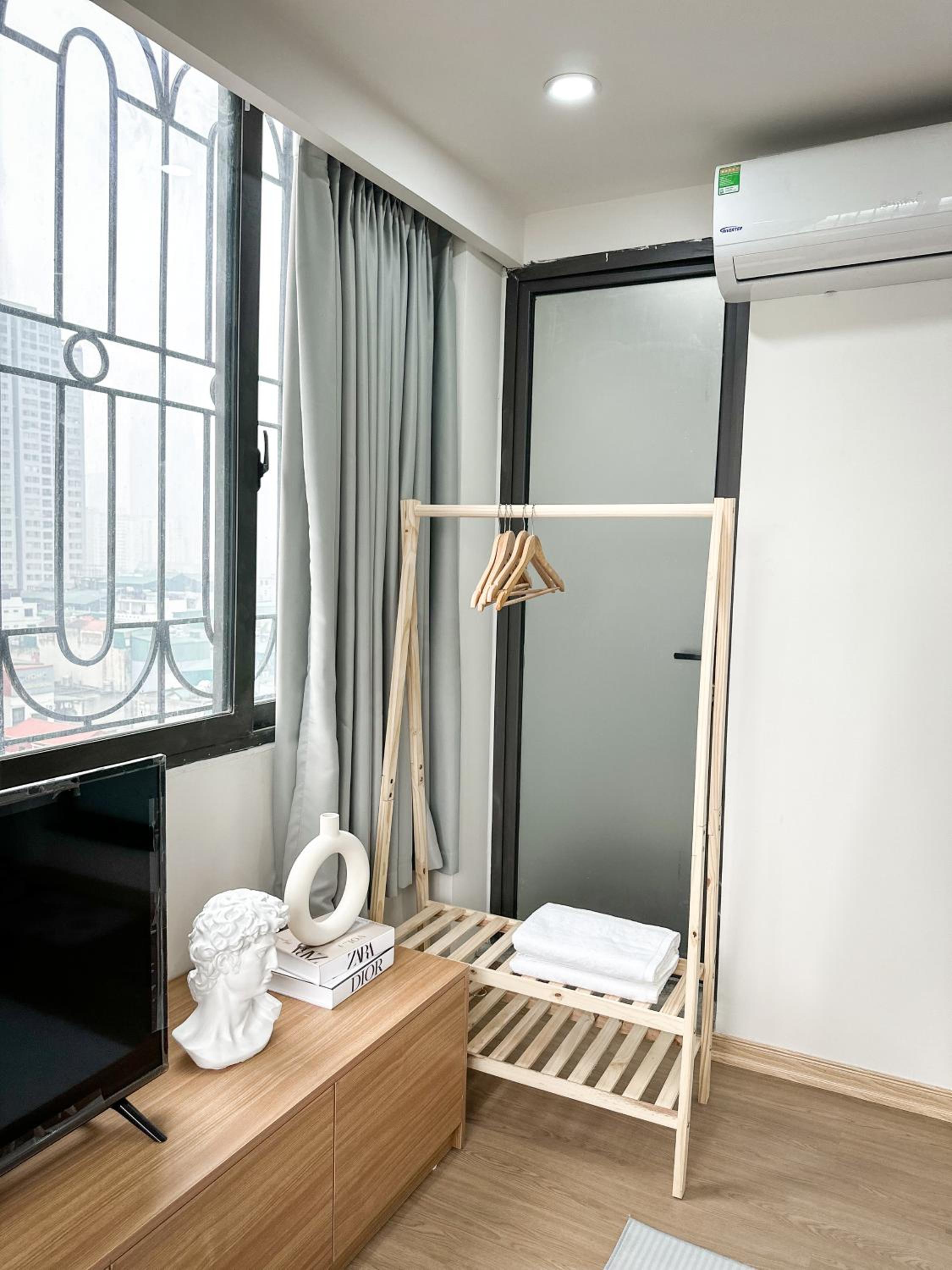 Green Hotel & Apartment HN - by BAY LUXURY