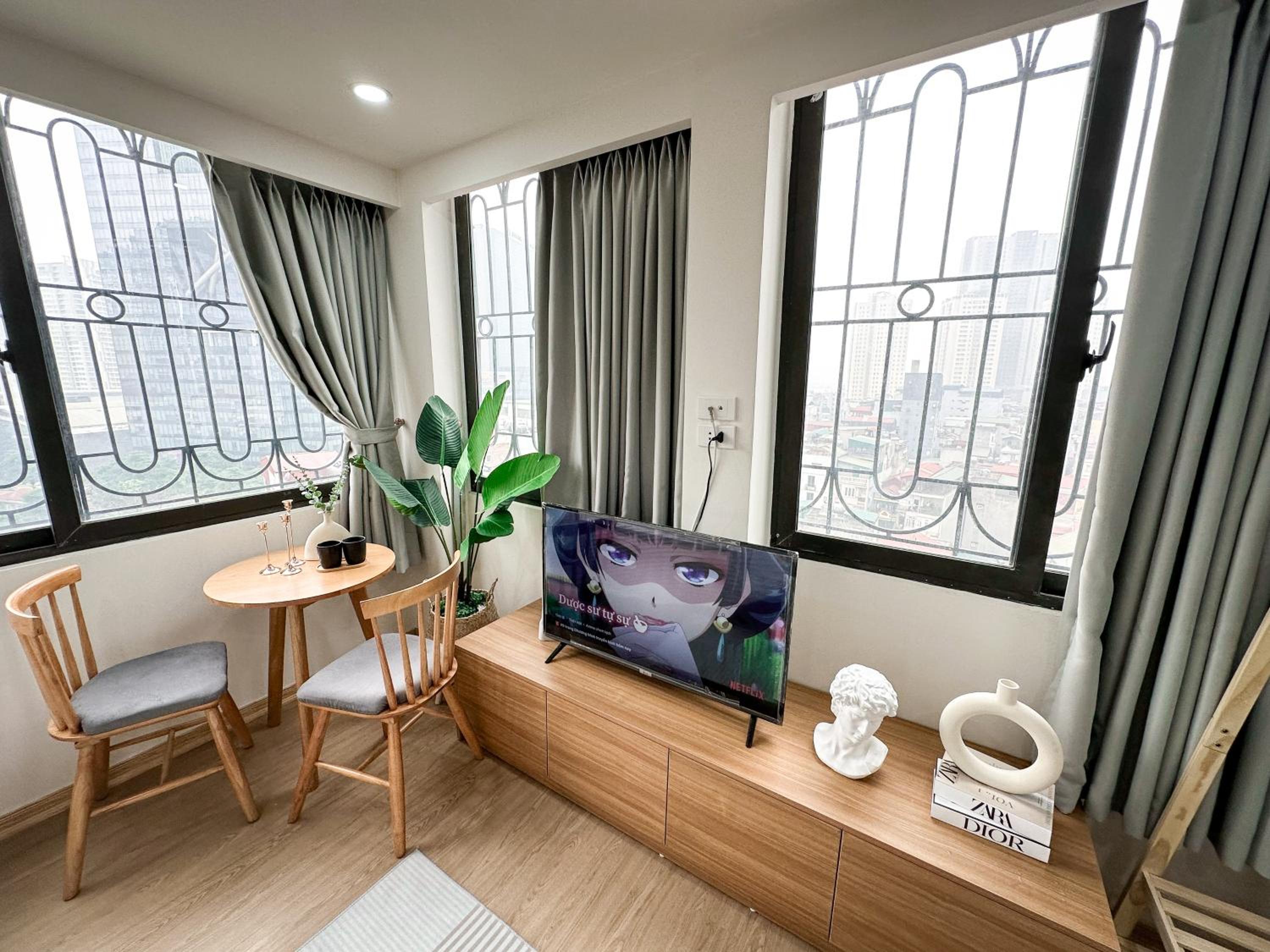 Green Hotel & Apartment HN - by BAY LUXURY