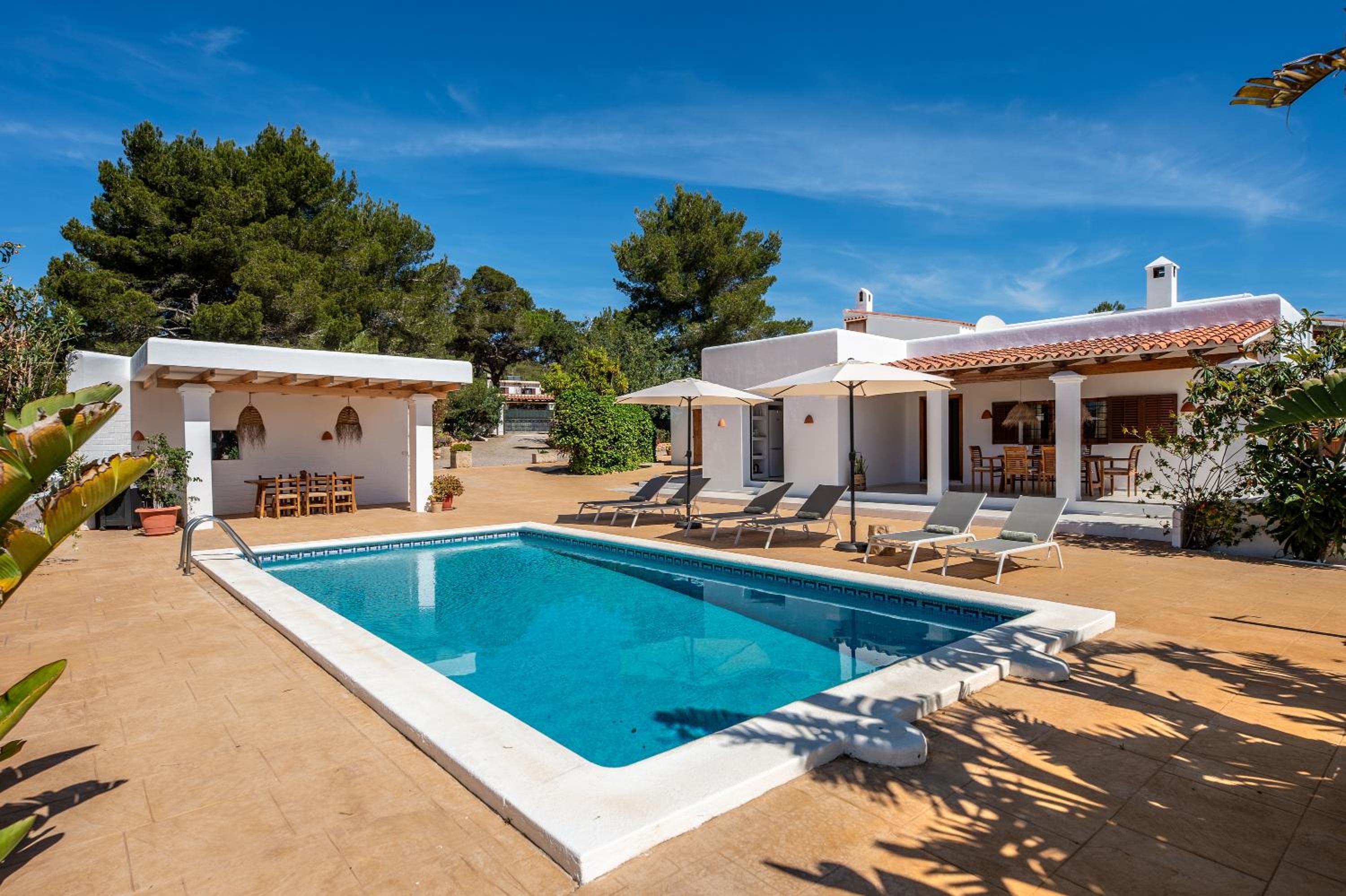 Can Joan Durban photo 3