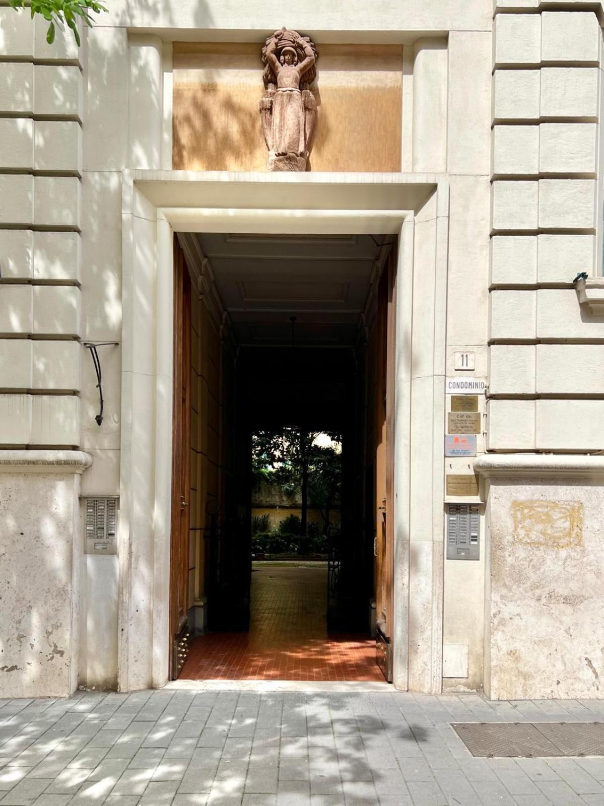 Re di Roma Luciano Guest House
