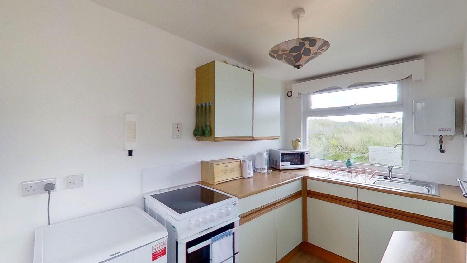 B49 Capri, Riviere Towans view 4