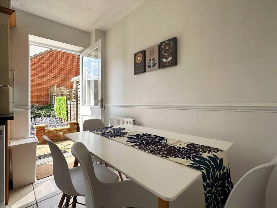 K Suites - Cleveland Way view 3