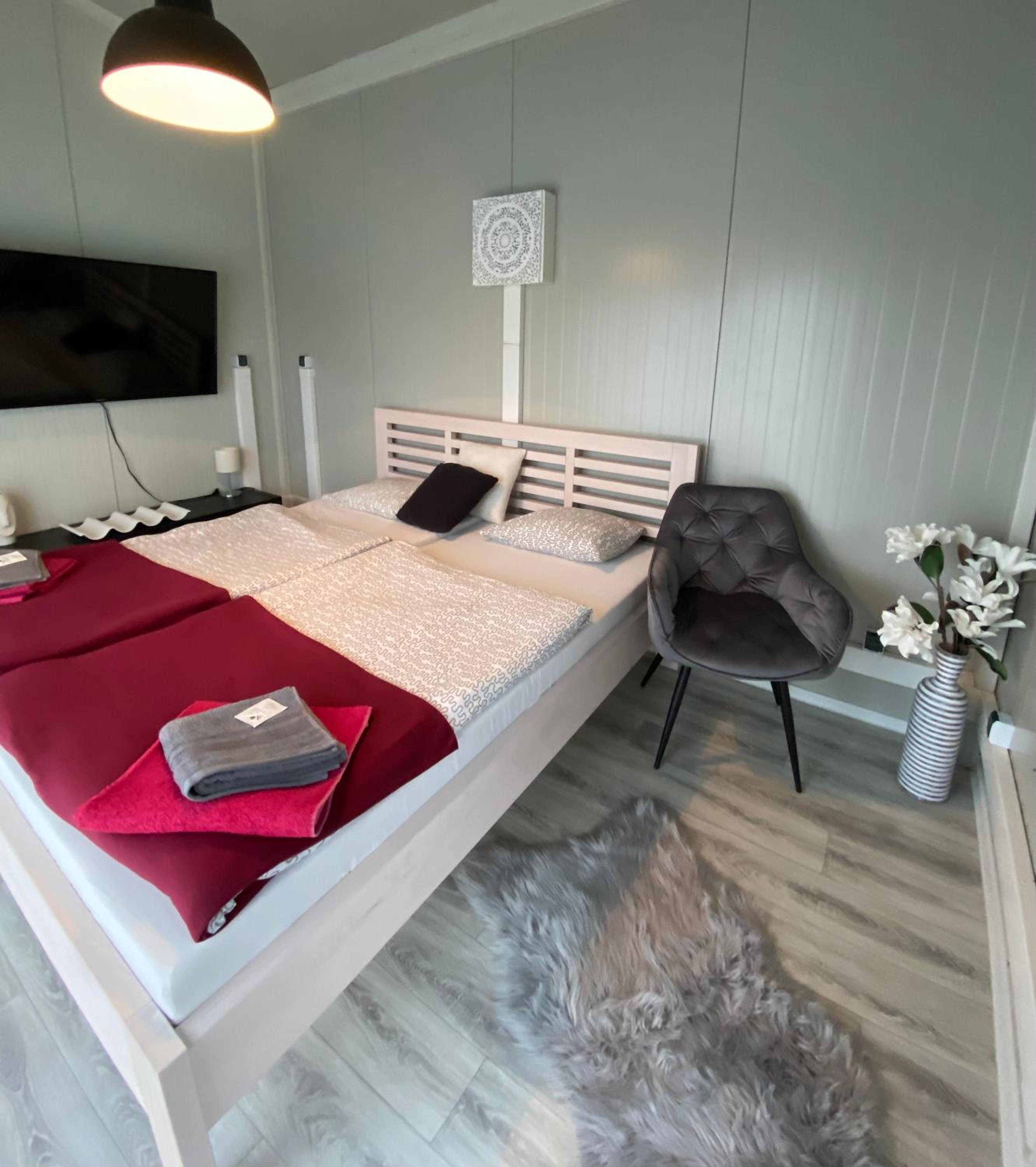 Alexa Resort