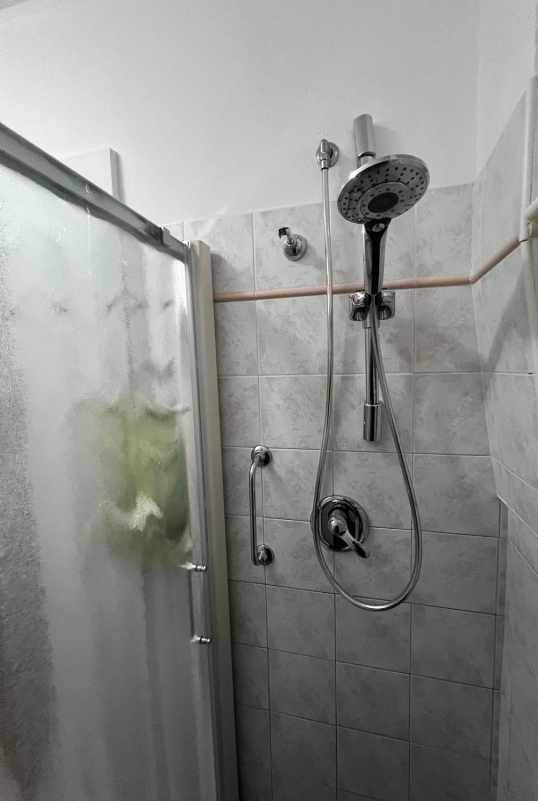 Photo 34