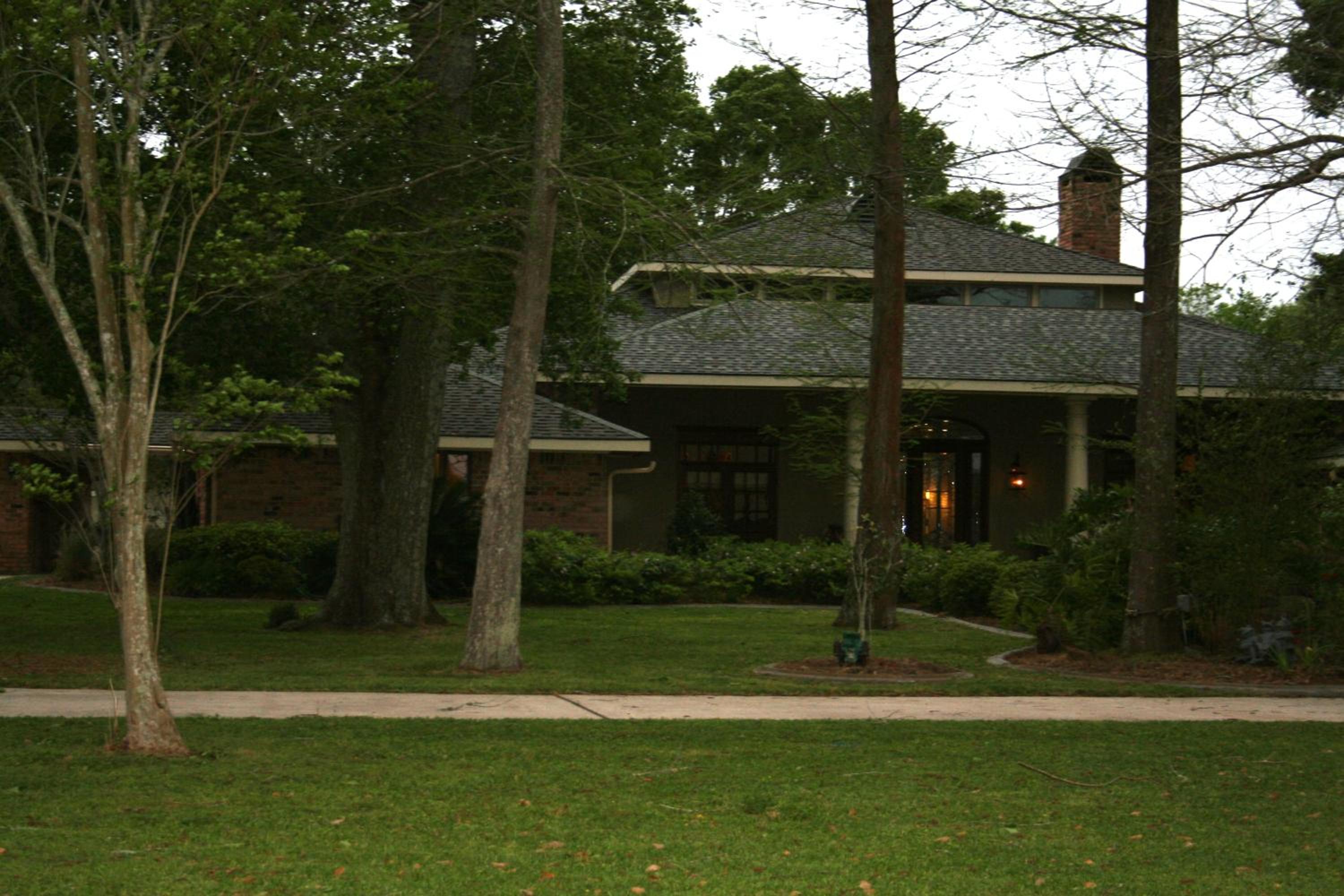 Louisiana Cajun Mansion