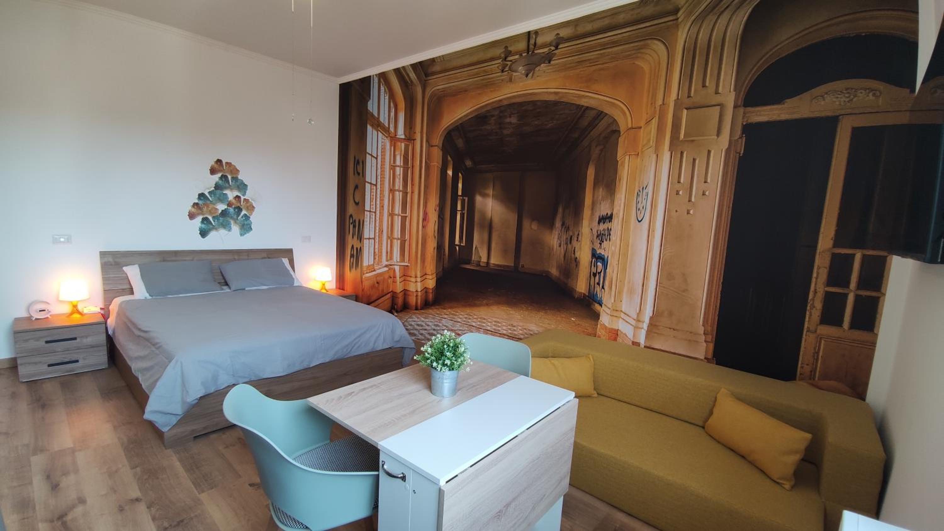 hotel room