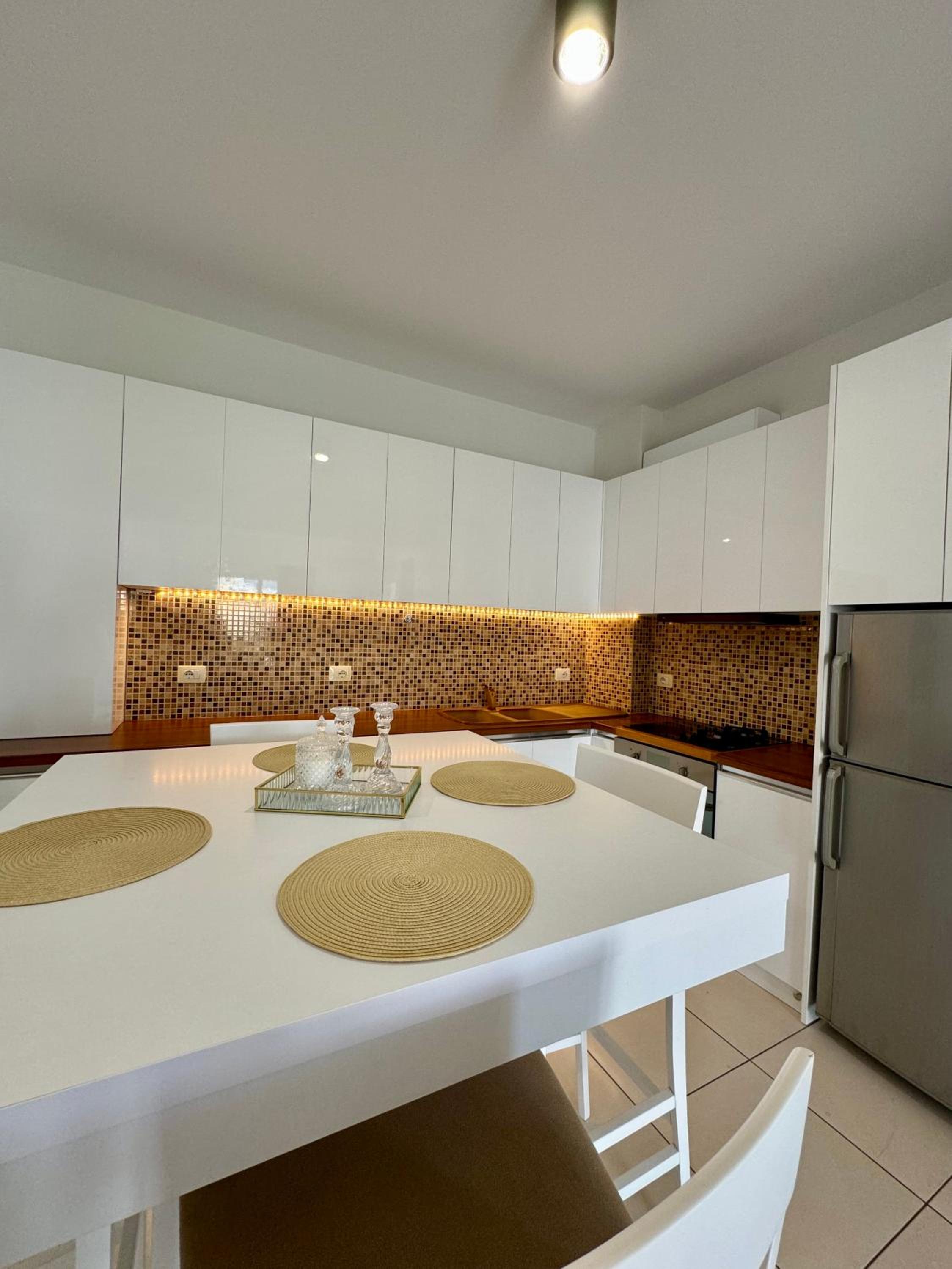 Belaire luxury apartment Sarandë