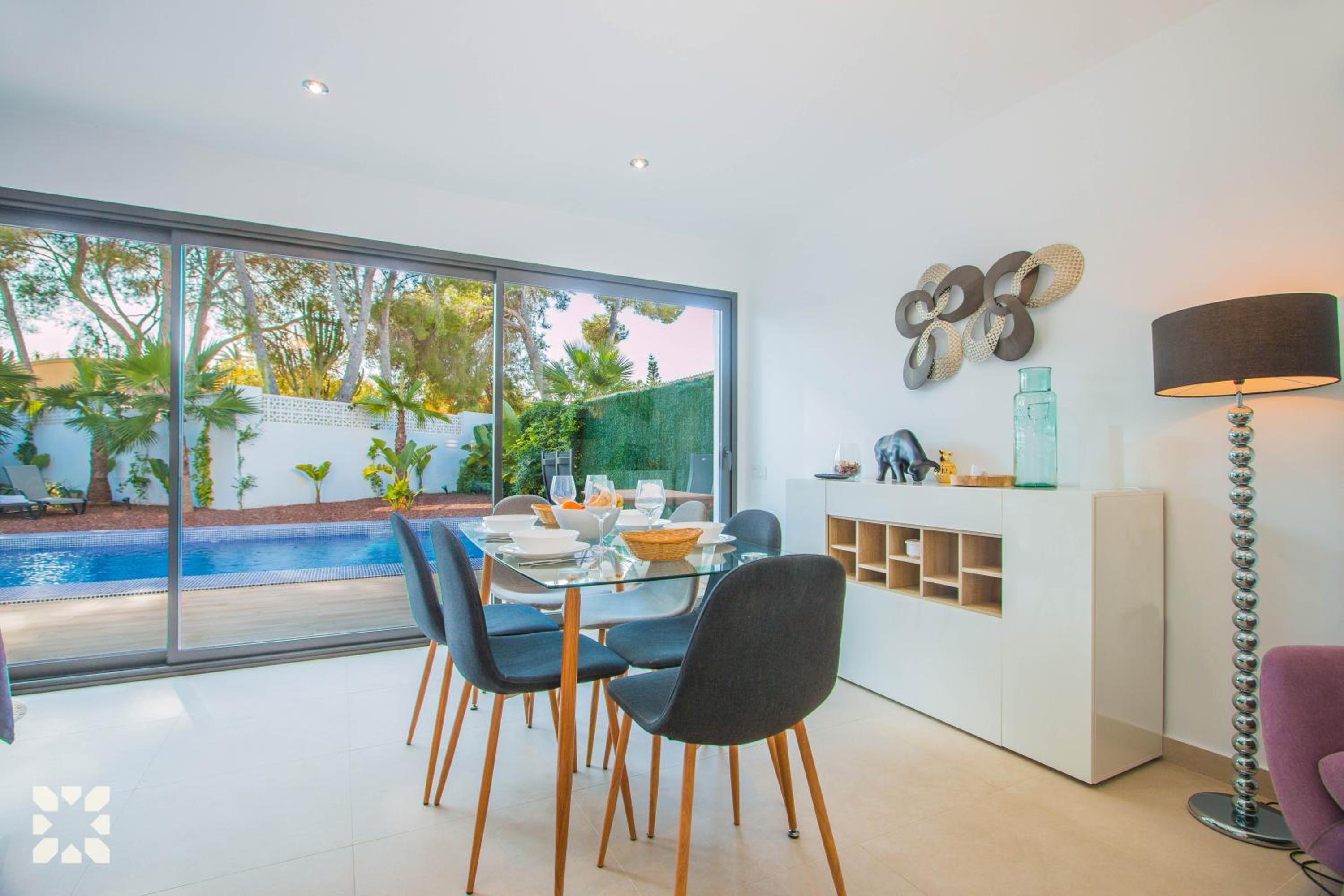 Villa Casa Cap Blanc by Abahana Villas view 5