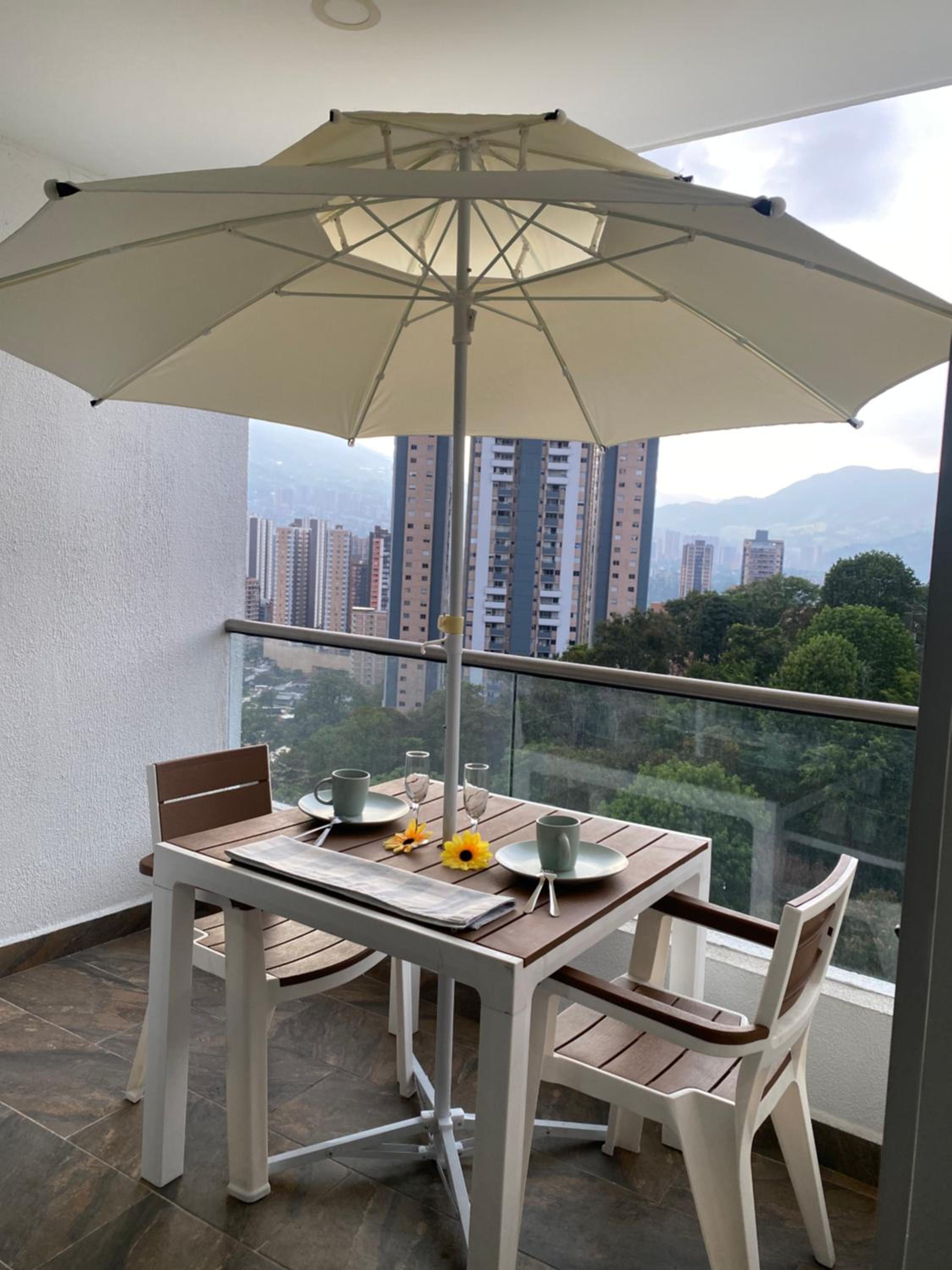 Hermoso Aparta suite con ingreso privado Piscina turco y gimnasio