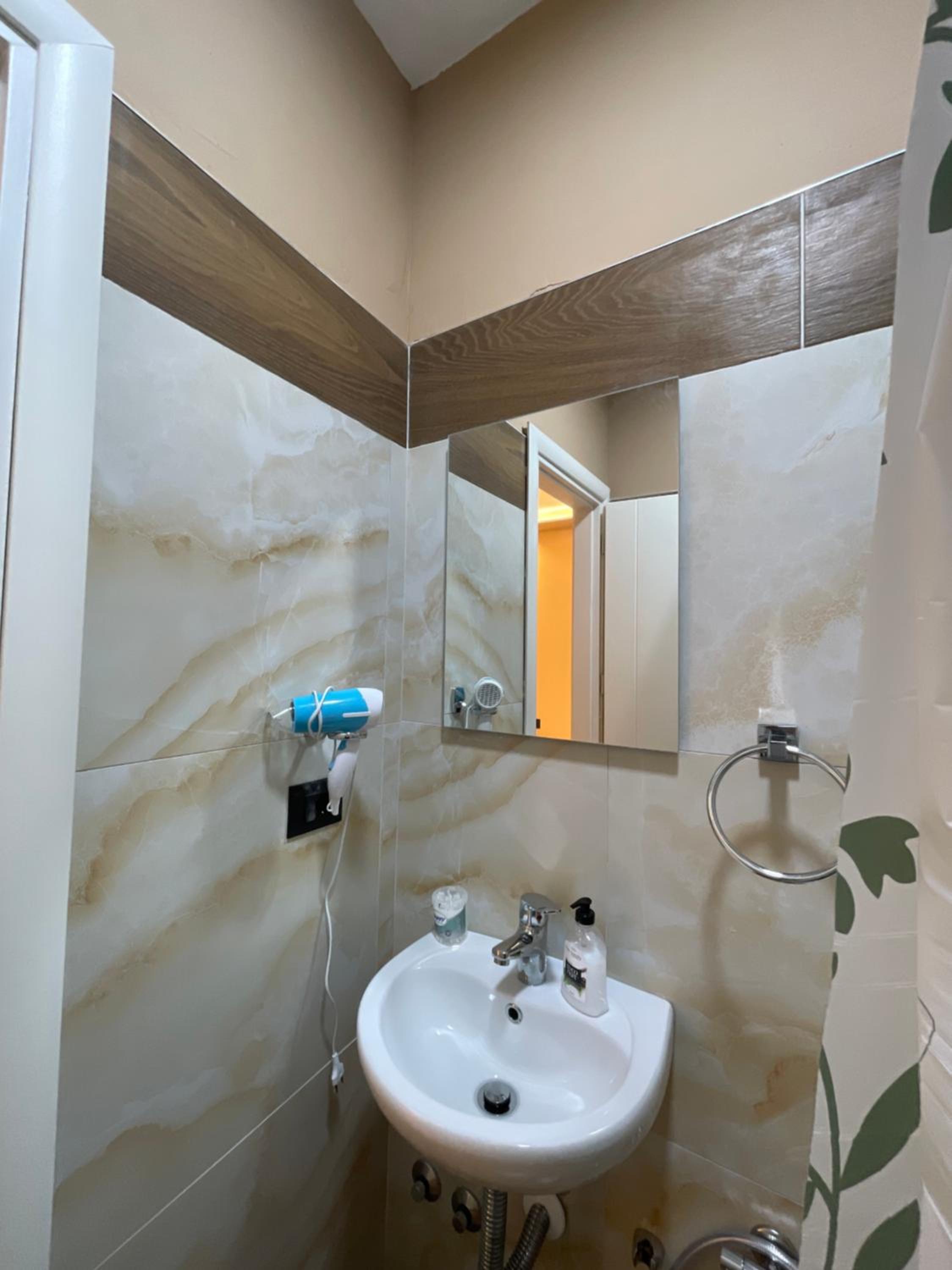 Latifi Guesthouse