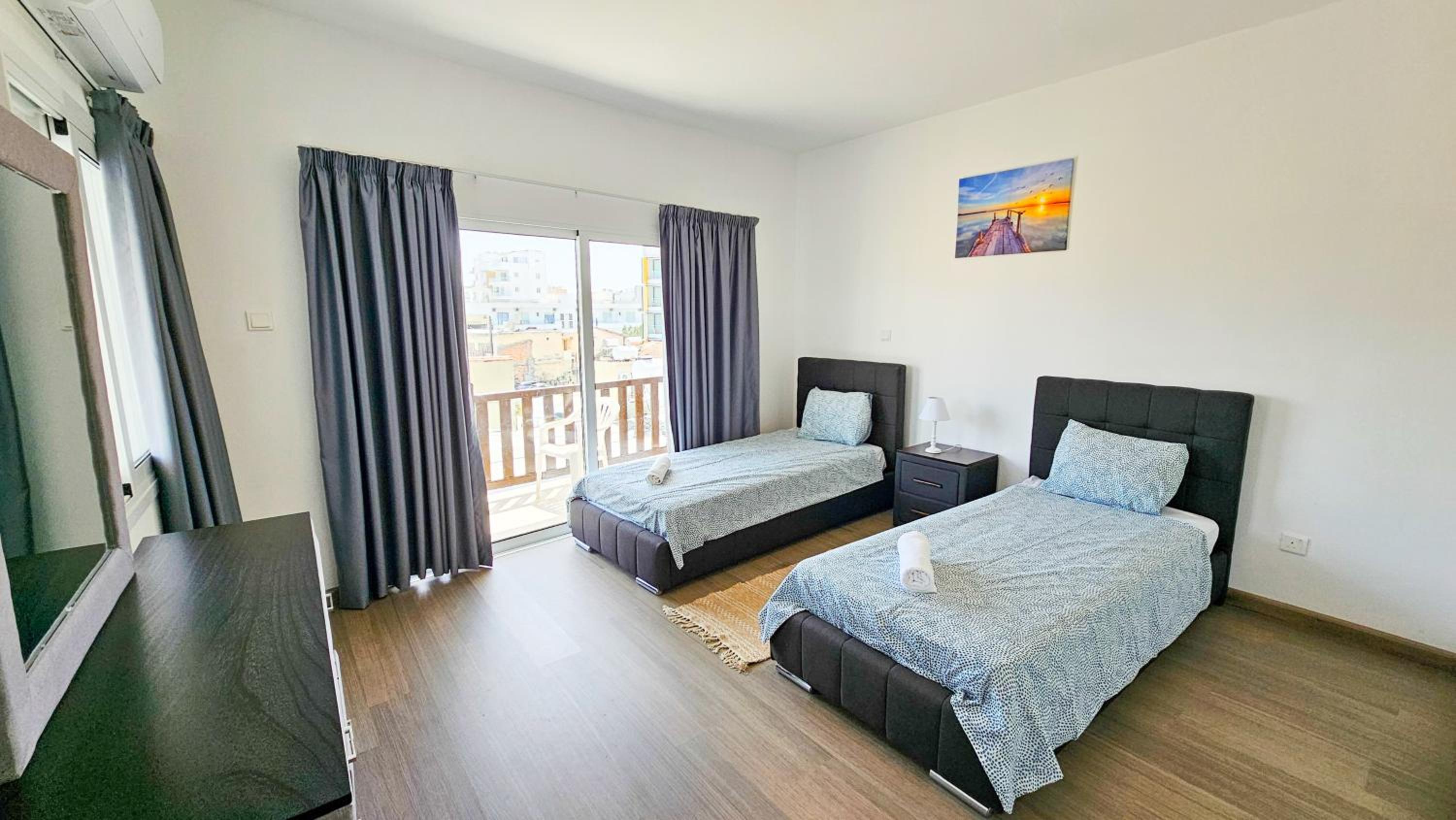SKY Way City Apartment, 150m from Chabad Lubavitch