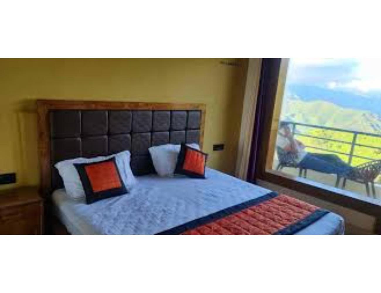 Hotel The GRAHIL & RESTAURANT, Mussoorie