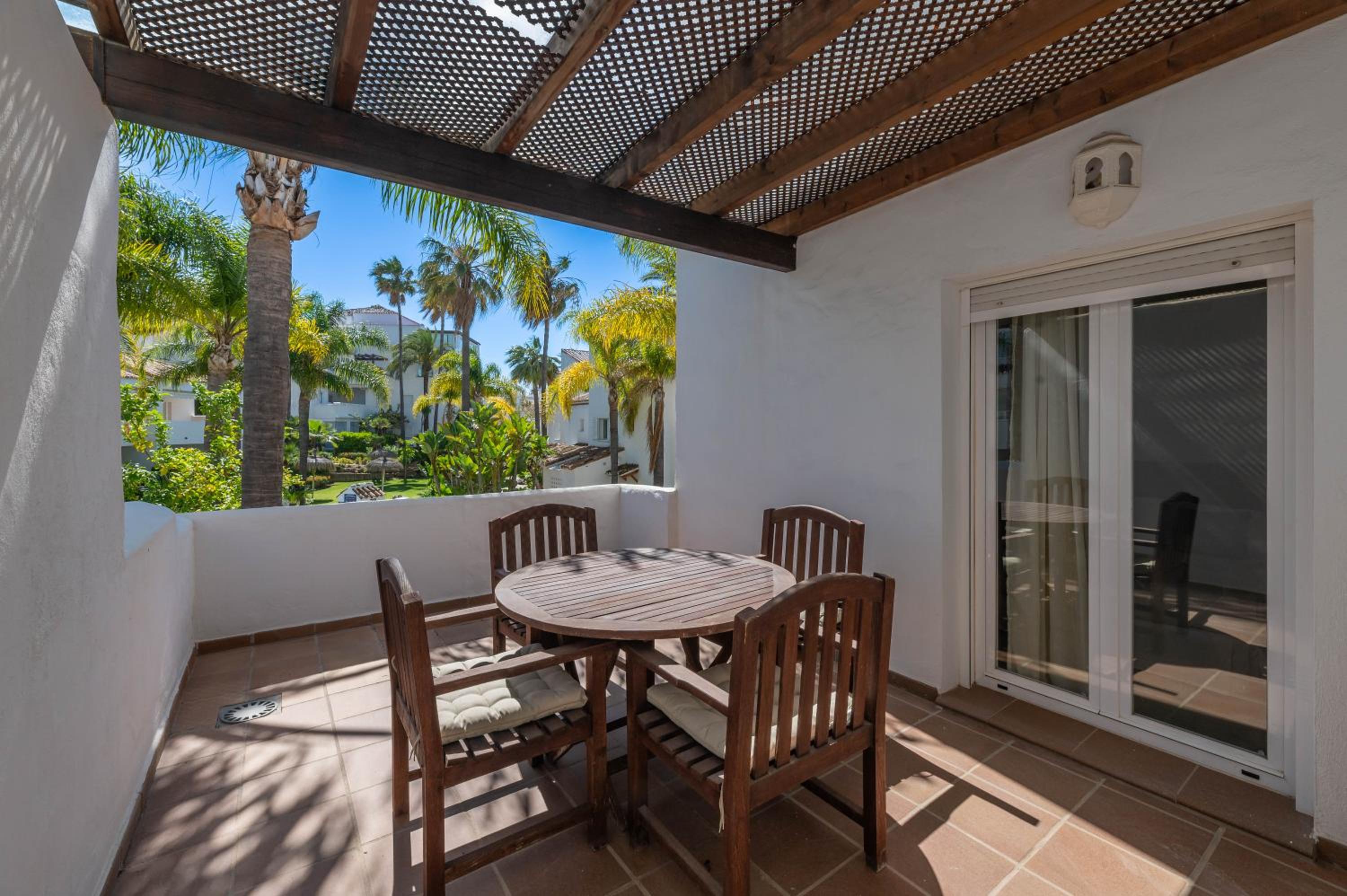 Marbella Villa Monteros