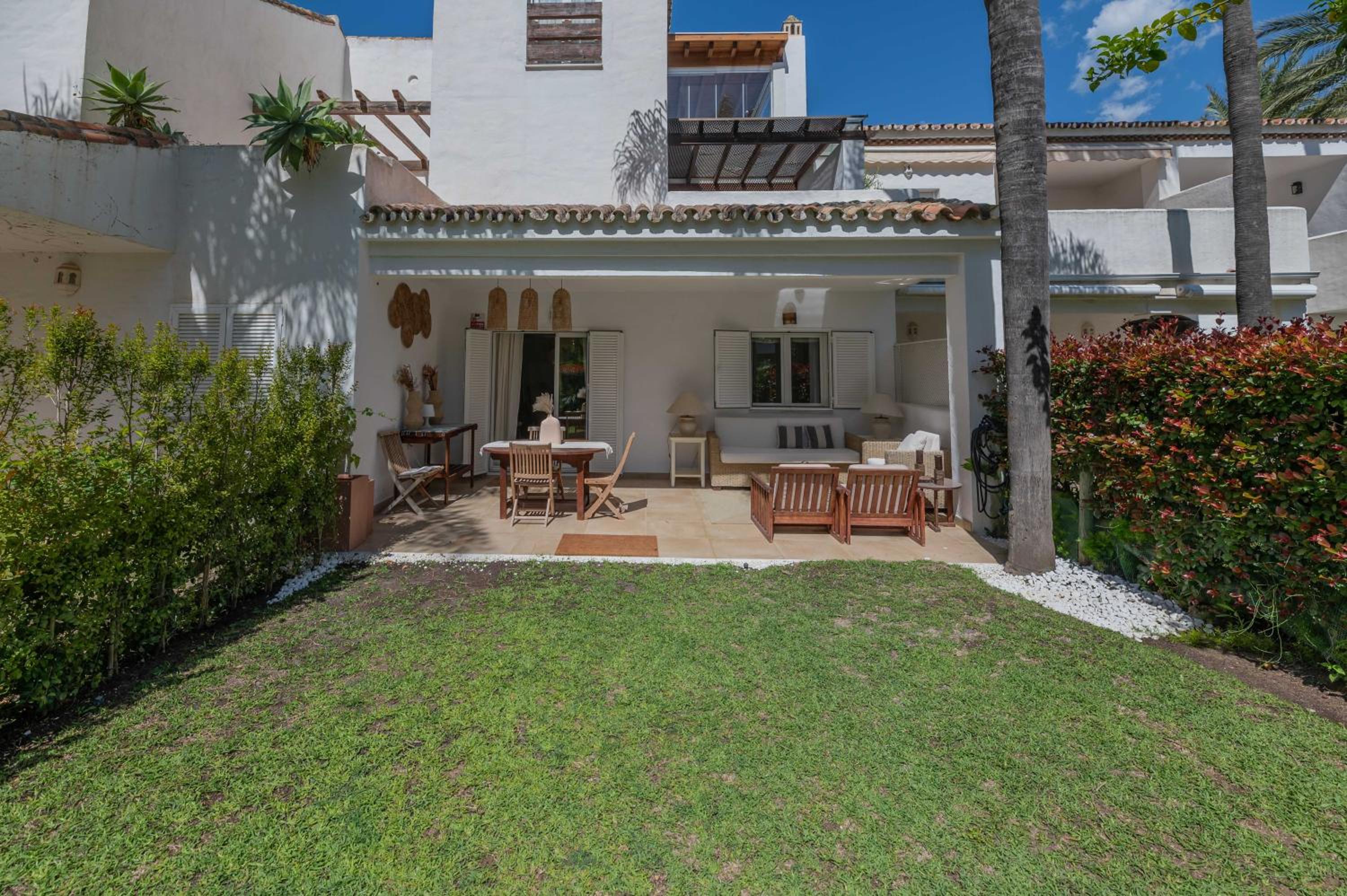 Marbella Villa Monteros