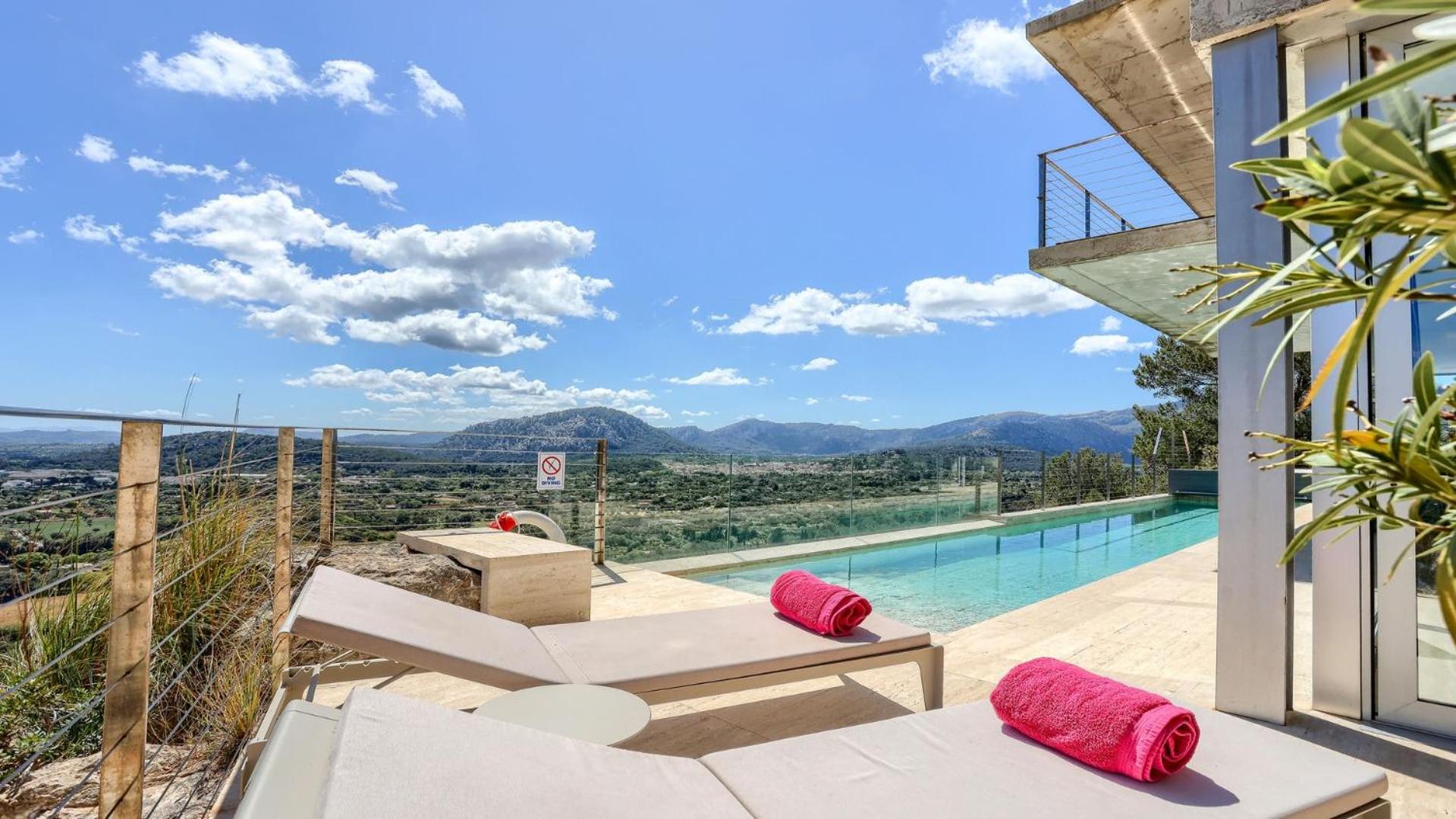 Rock Villa view 3