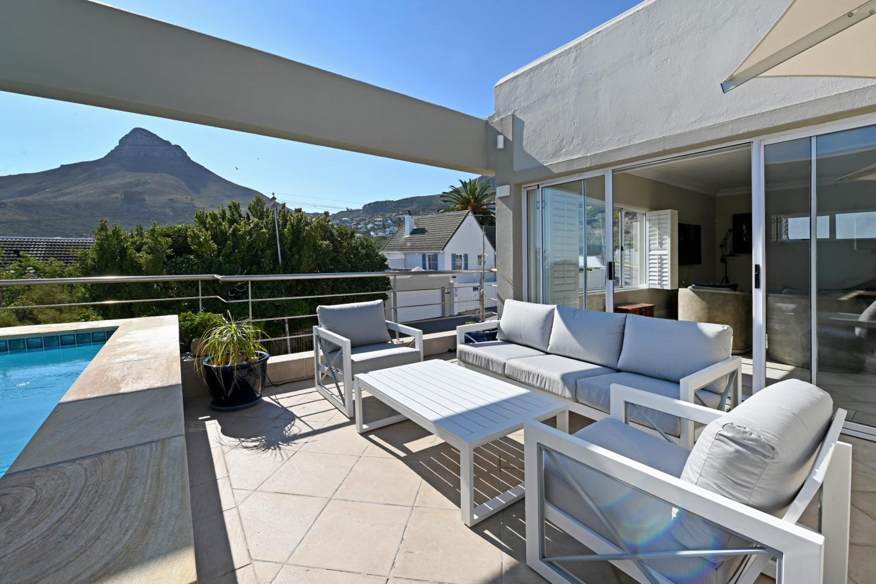 Elegant Camps Bay Villa with Pool 150m to Beach view 5