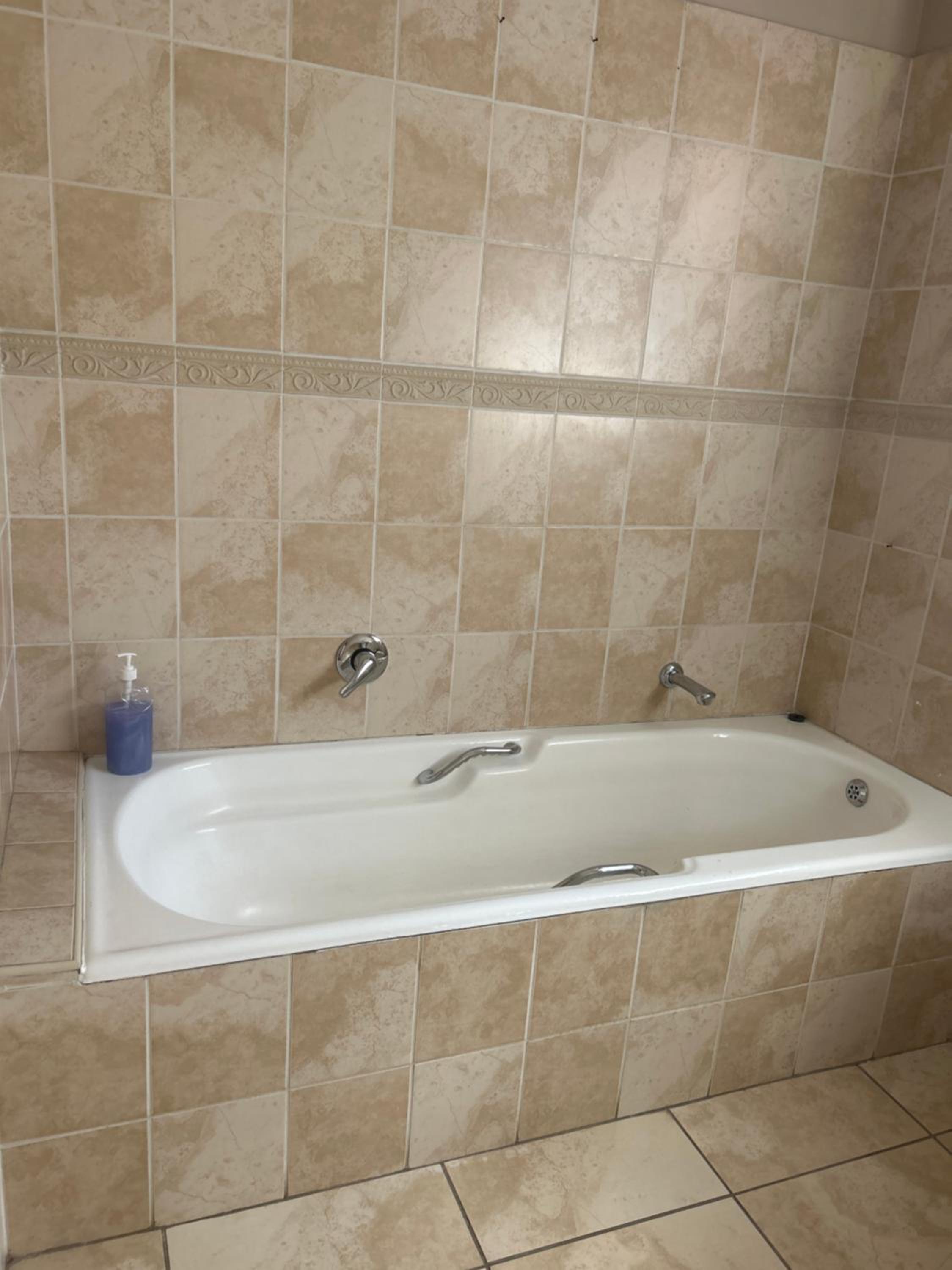 Photo 38