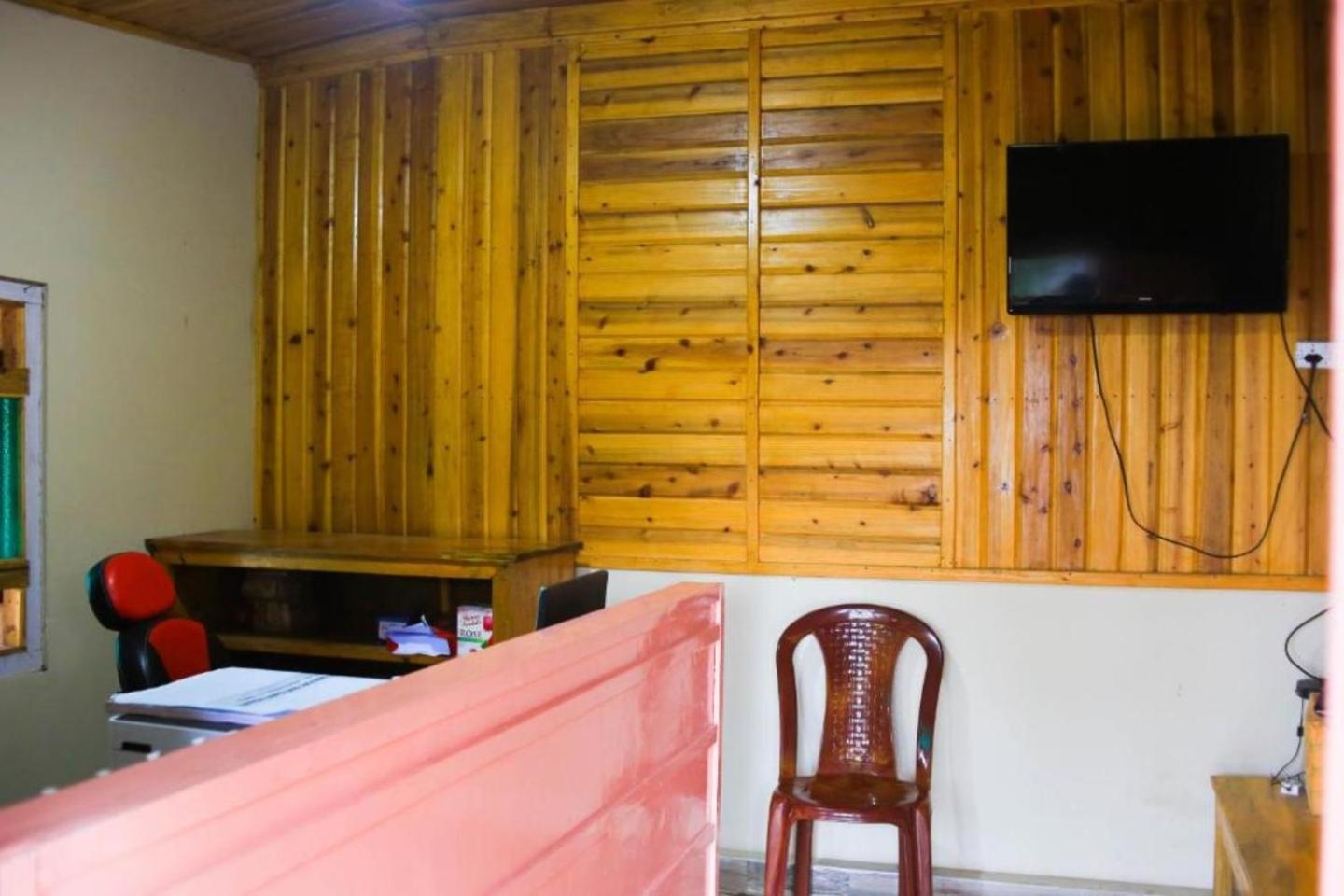 Photo 12