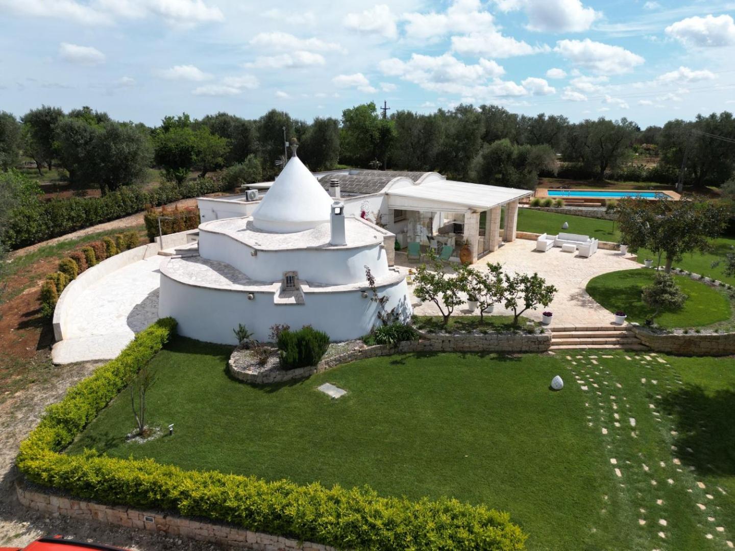 Trullo dei Sogni con Piscina e Jacuzzi