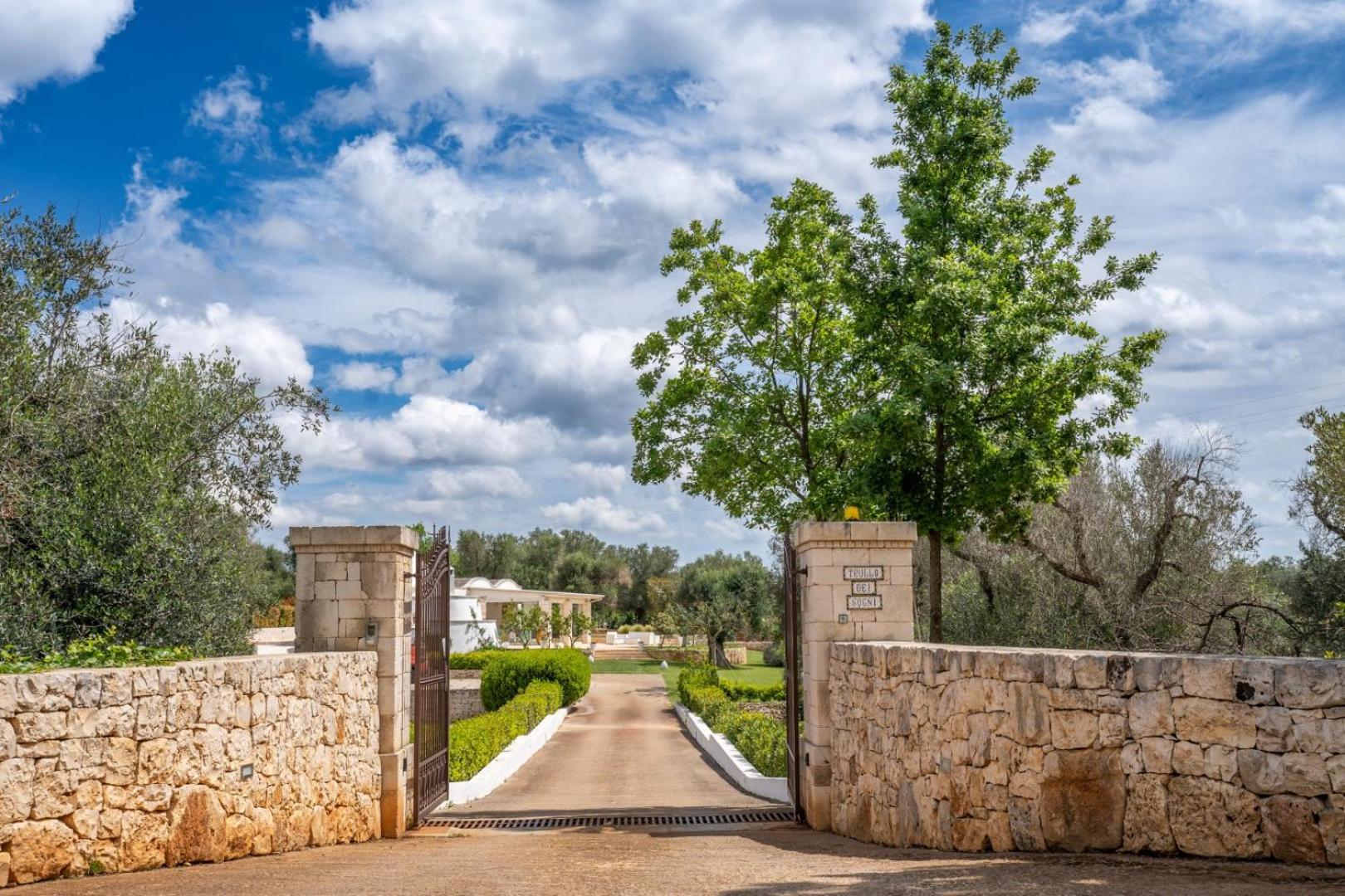 Trullo dei Sogni con Piscina e Jacuzzi