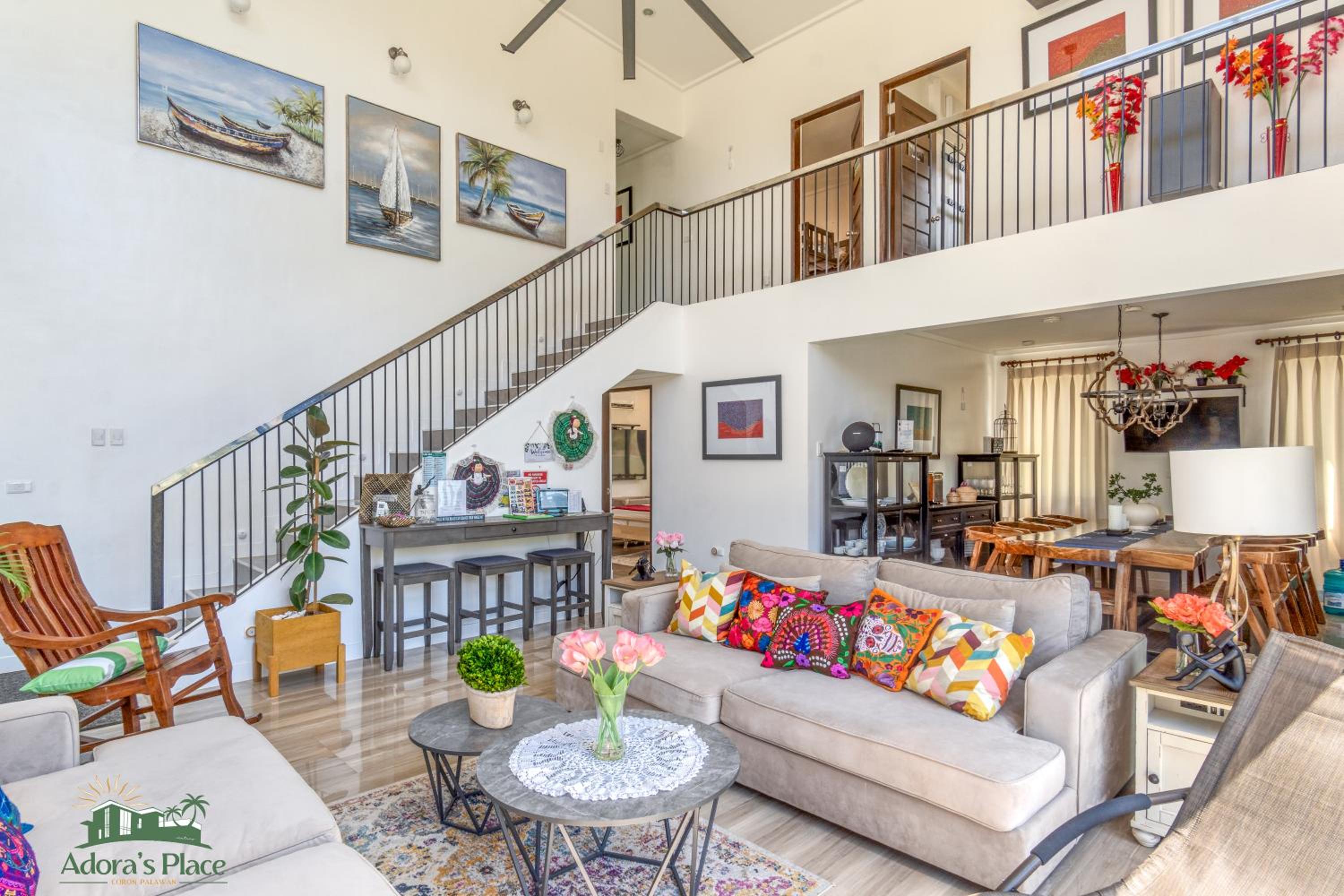 Adora's Place - Sleeps 16