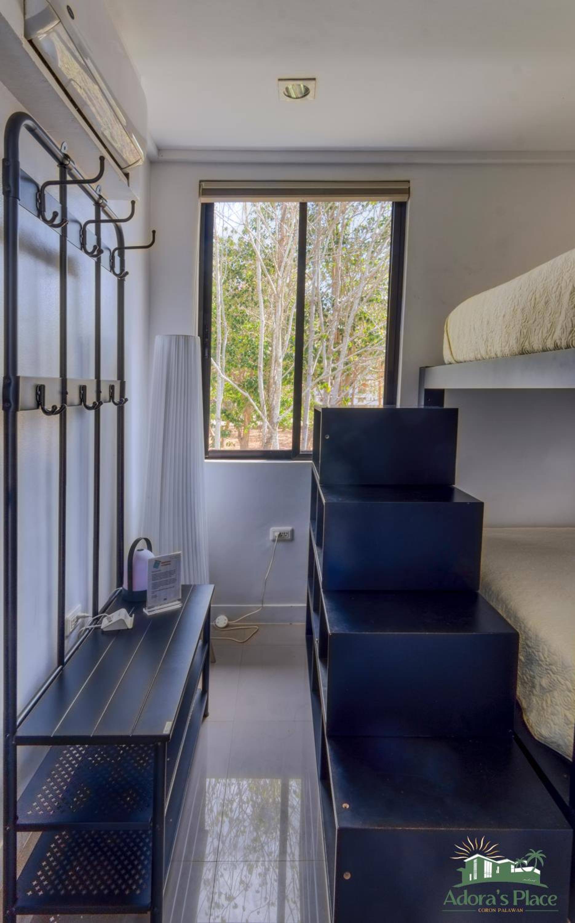 Adora's Place - Sleeps 16