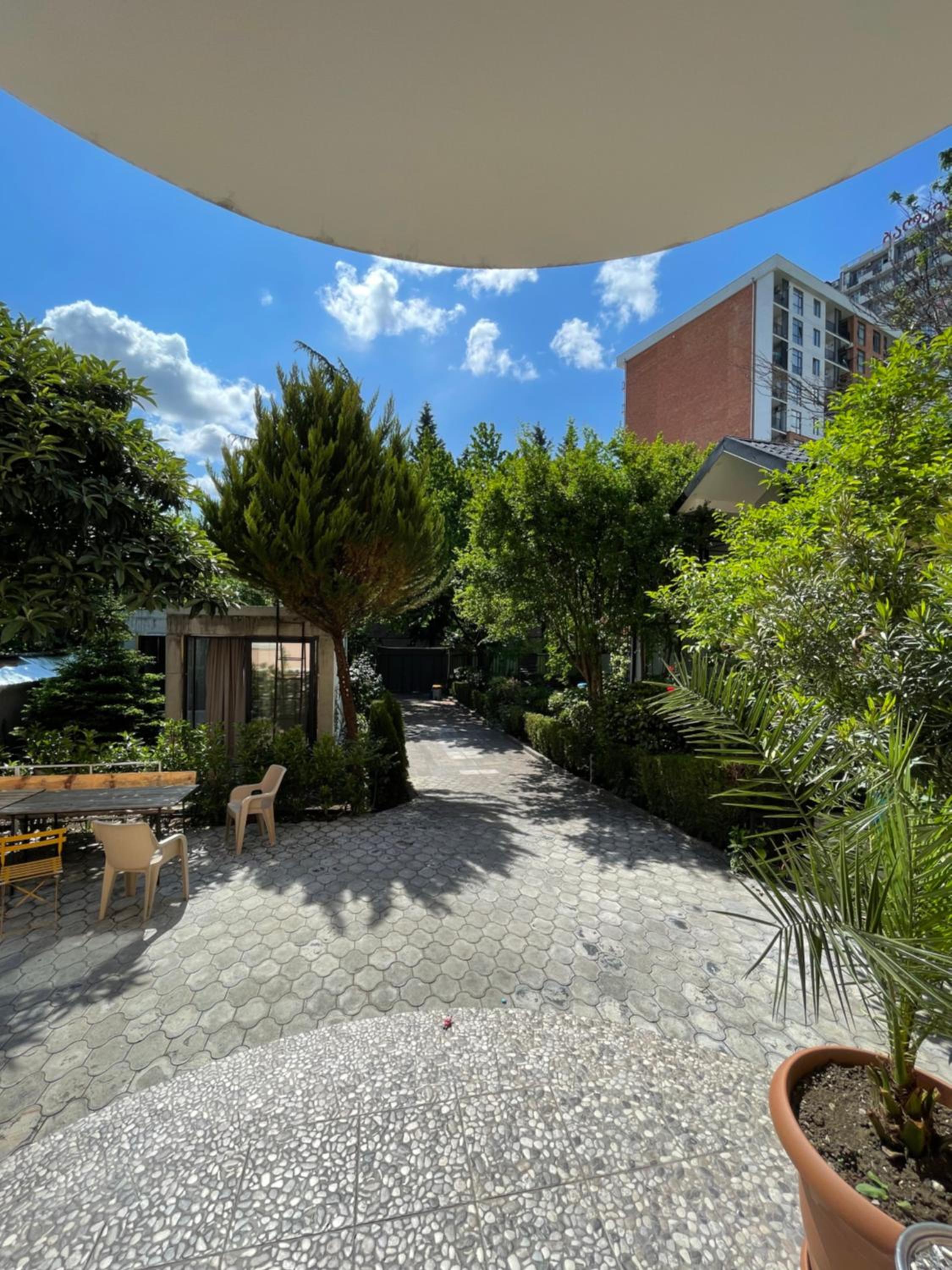 Varketili garden