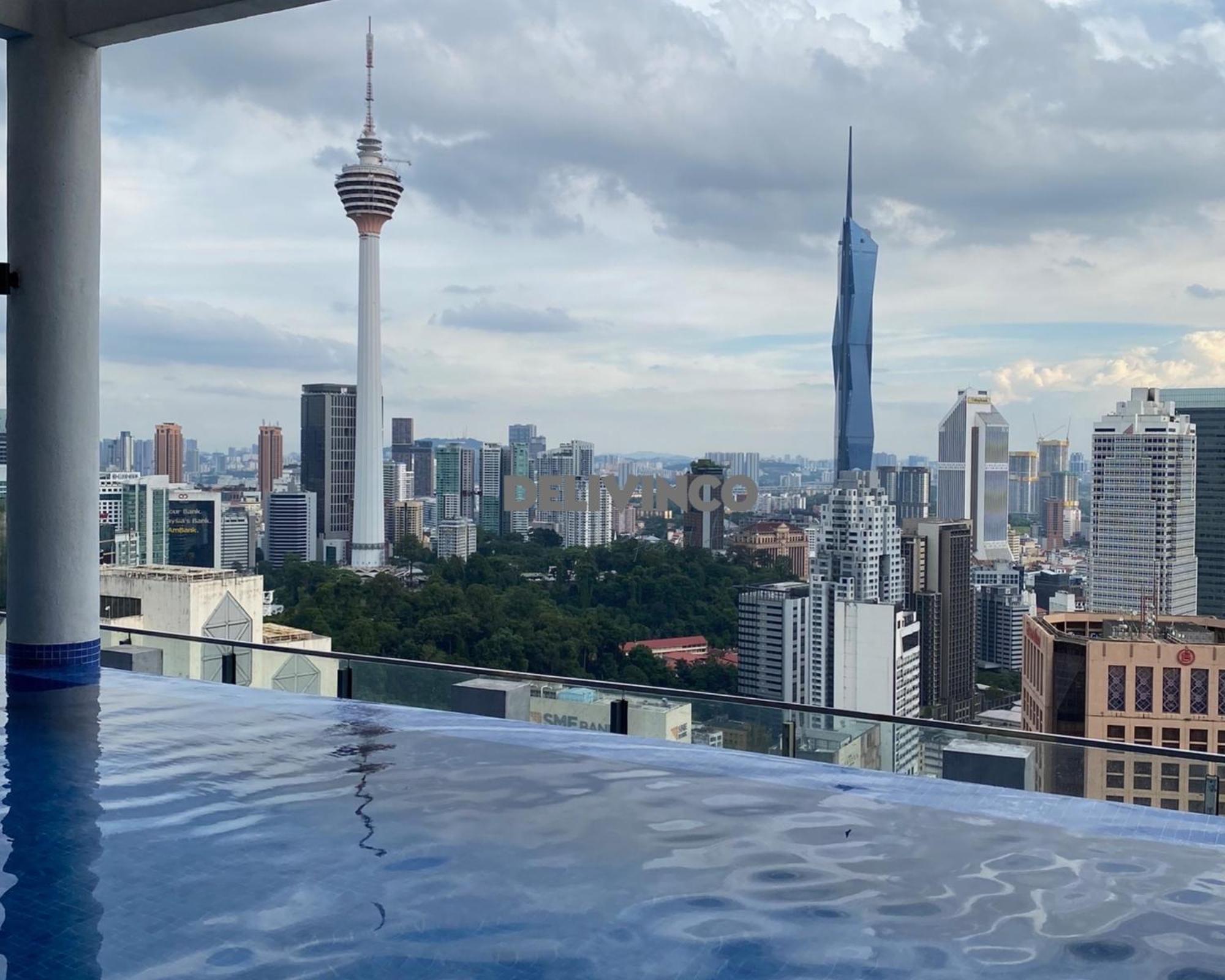 The Luxe 2 pax Studio at KL - Microwave - Washer
