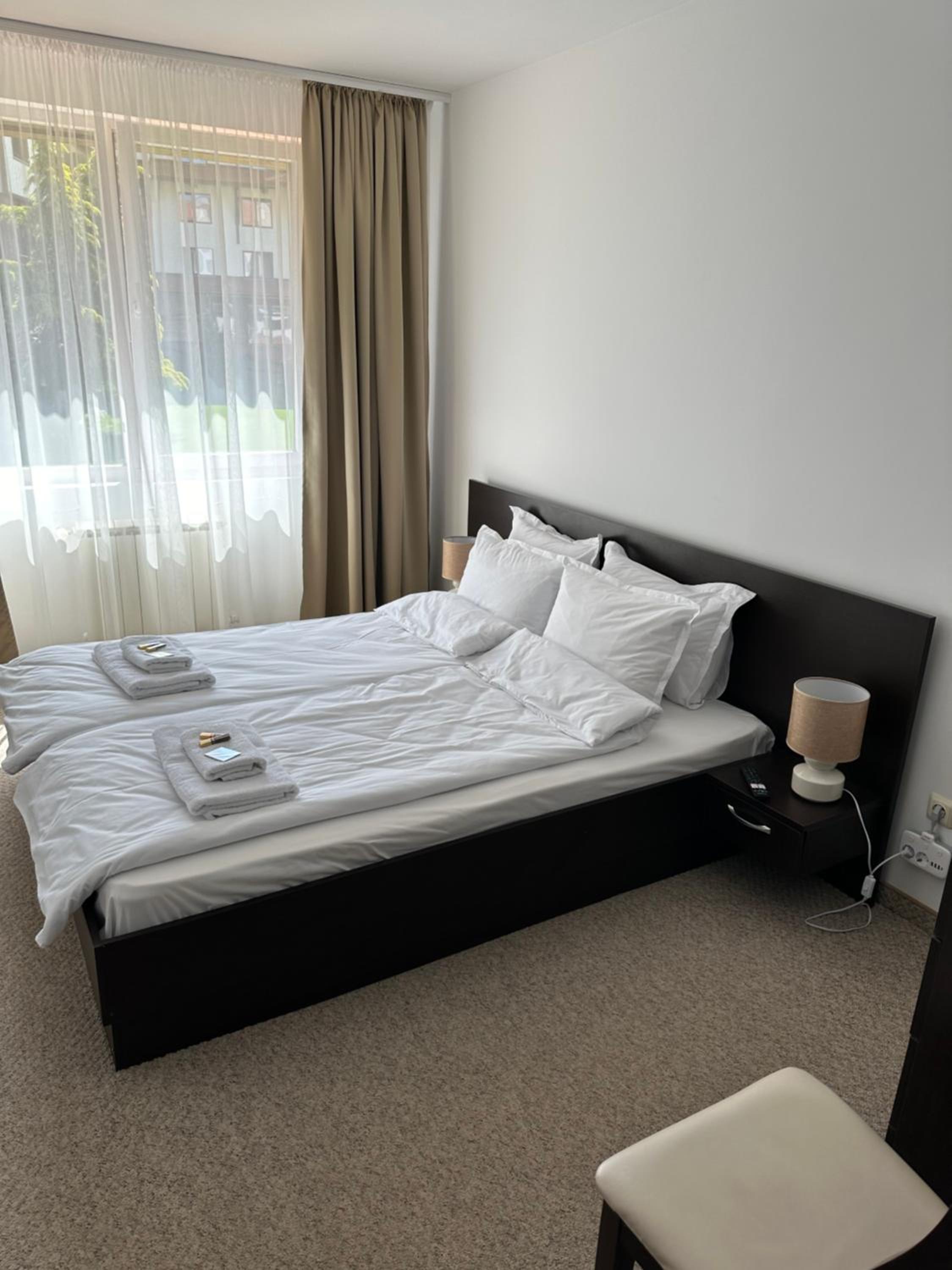 MonarX Suites