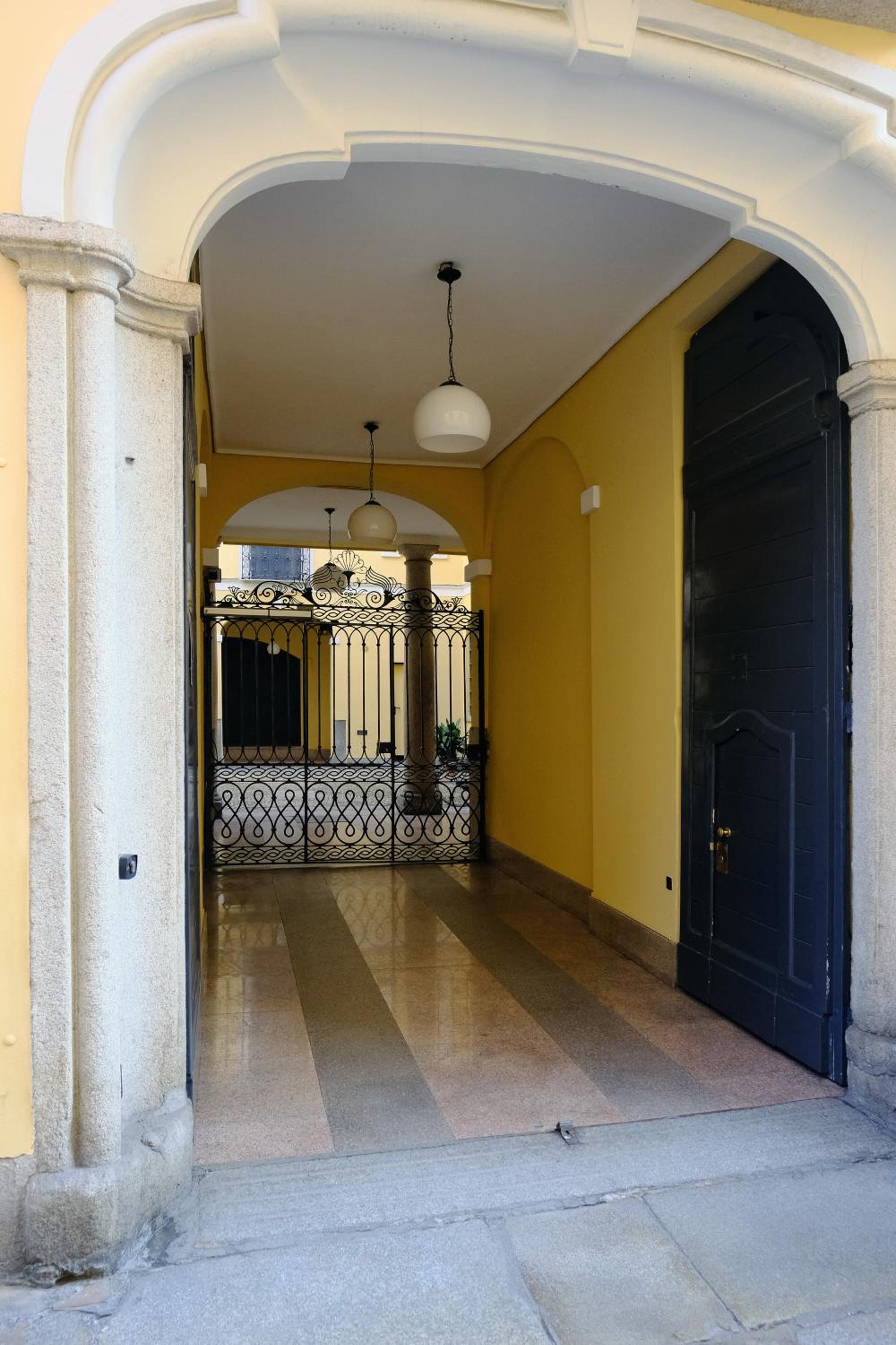 ComeCasa design apartment Montenapoleone - Spiga