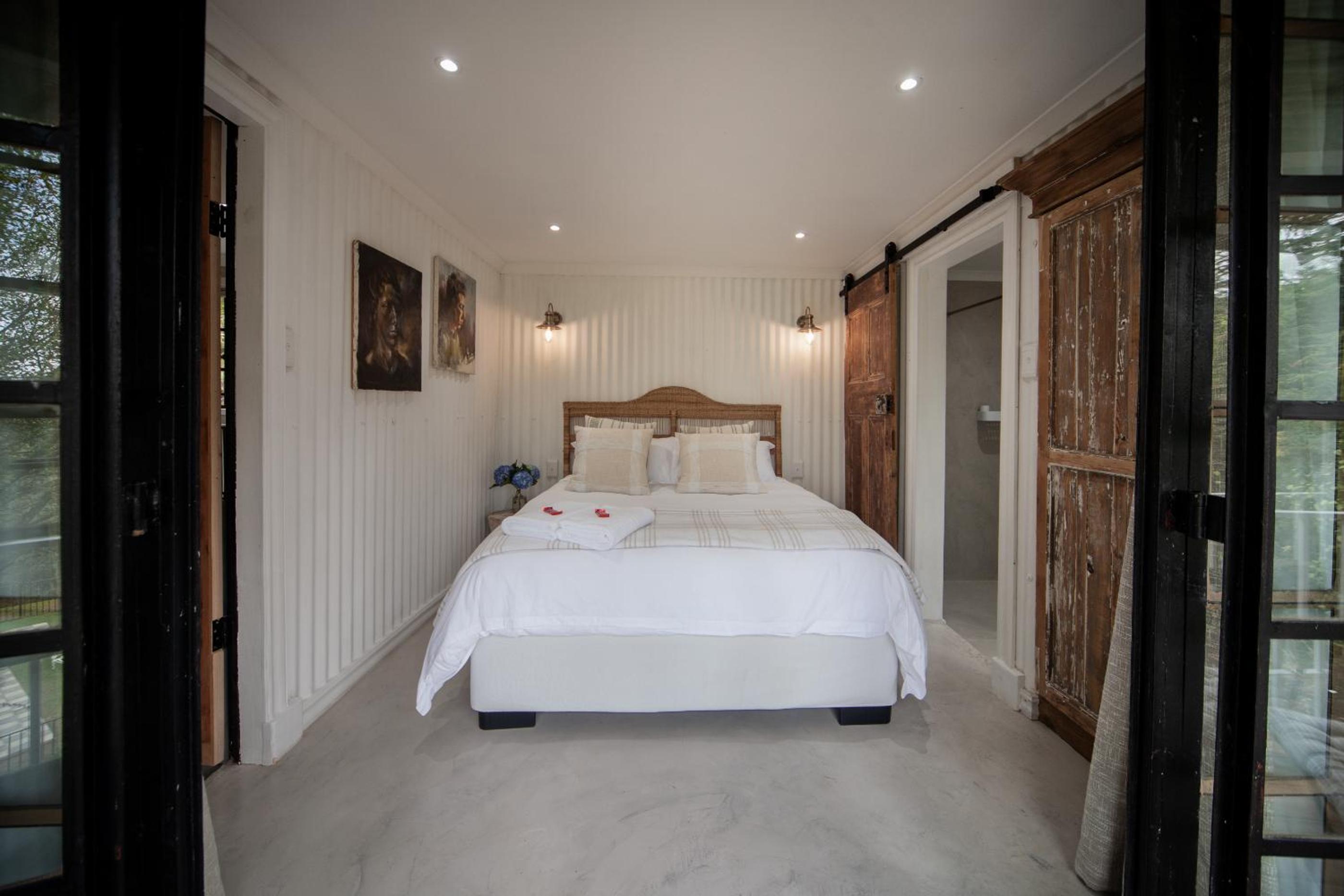 Viewpoint Cottage 1
