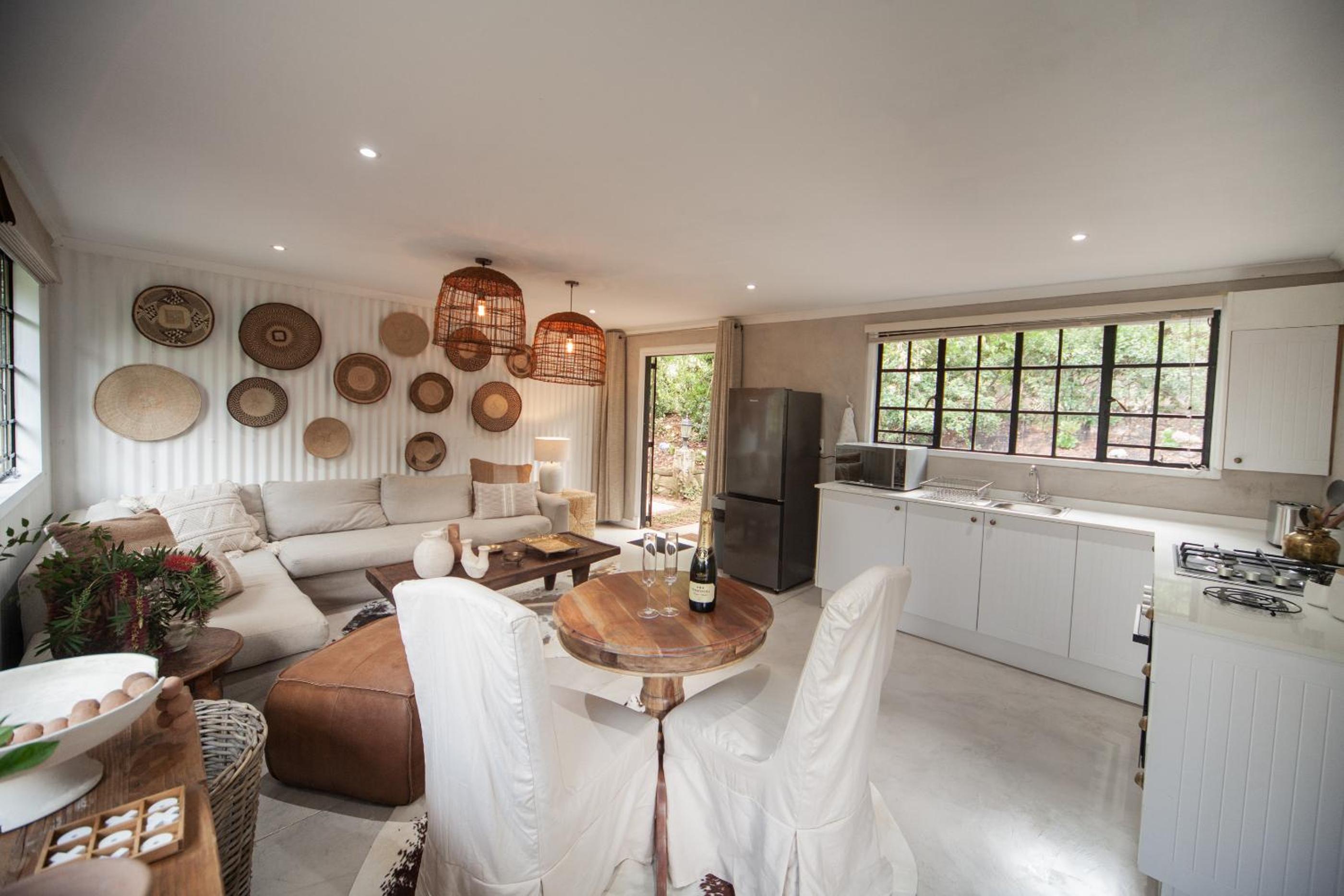 Viewpoint Cottage 1
