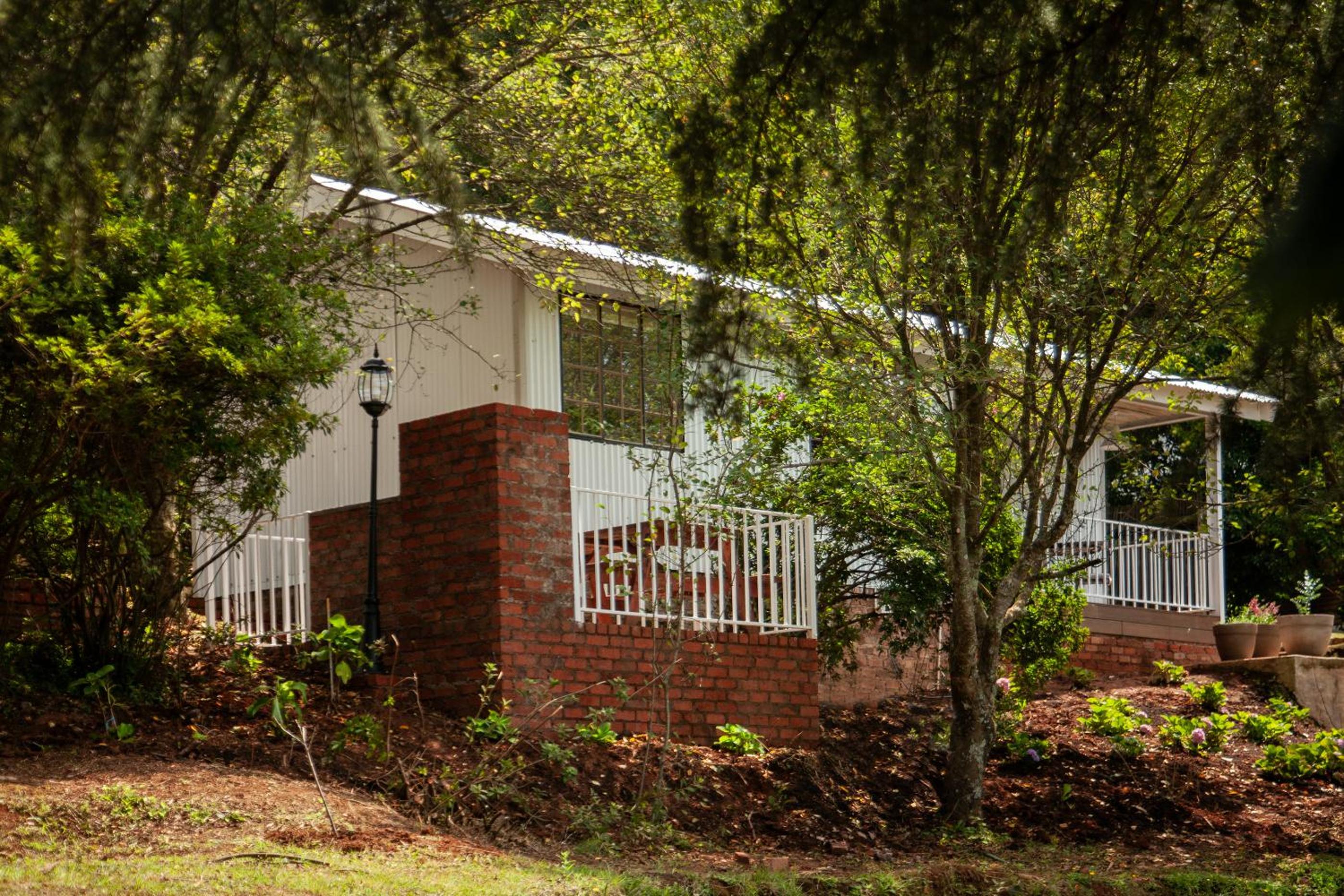 Viewpoint Cottage 1