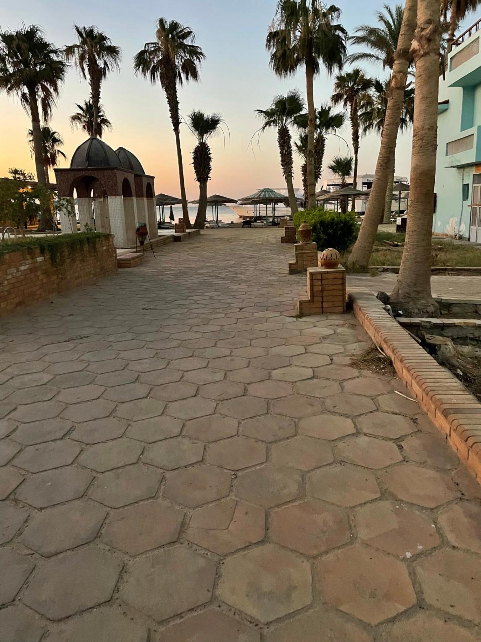 Mashrabiya beach resort