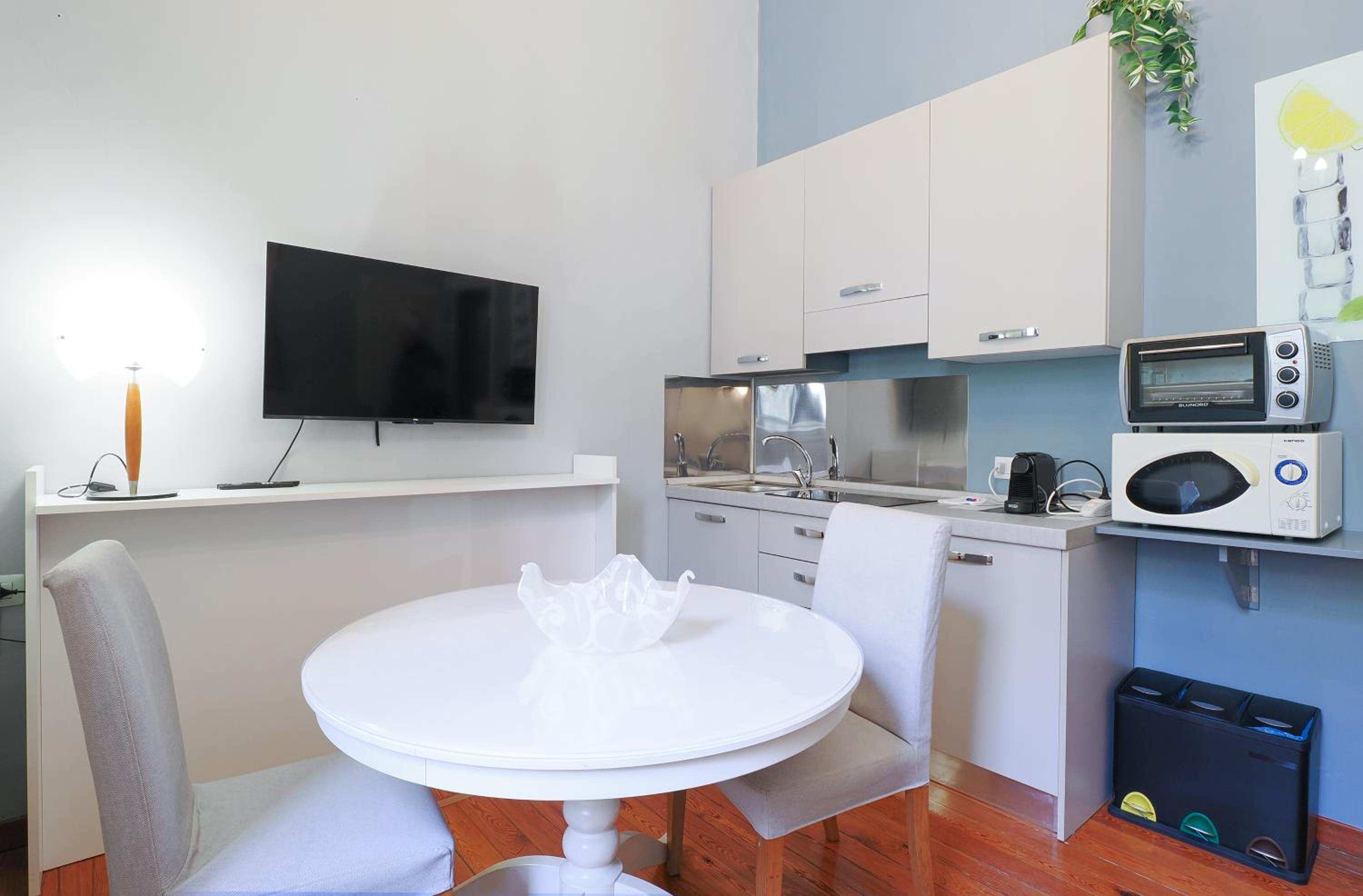 Mila Apartments Pisacane