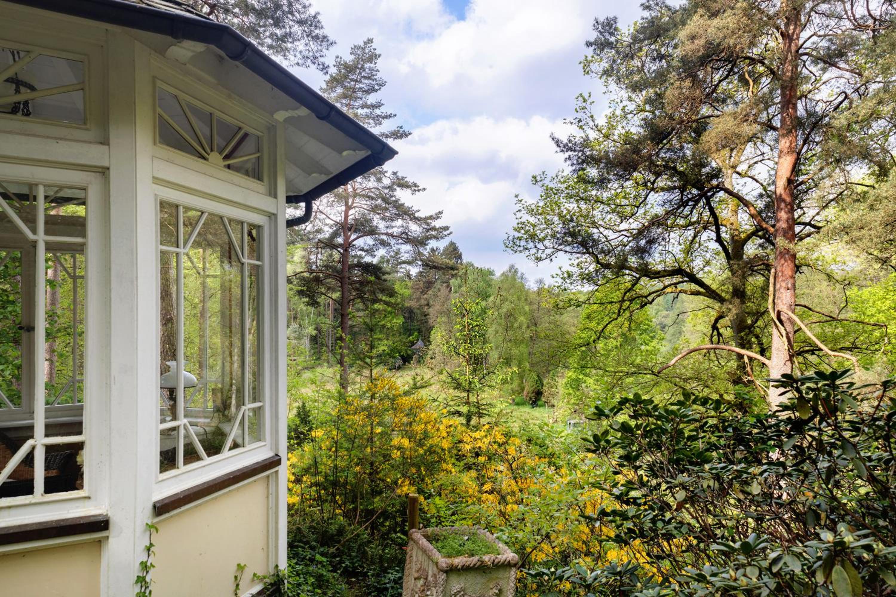 Grosszügiges Ferienhaus mit Wald