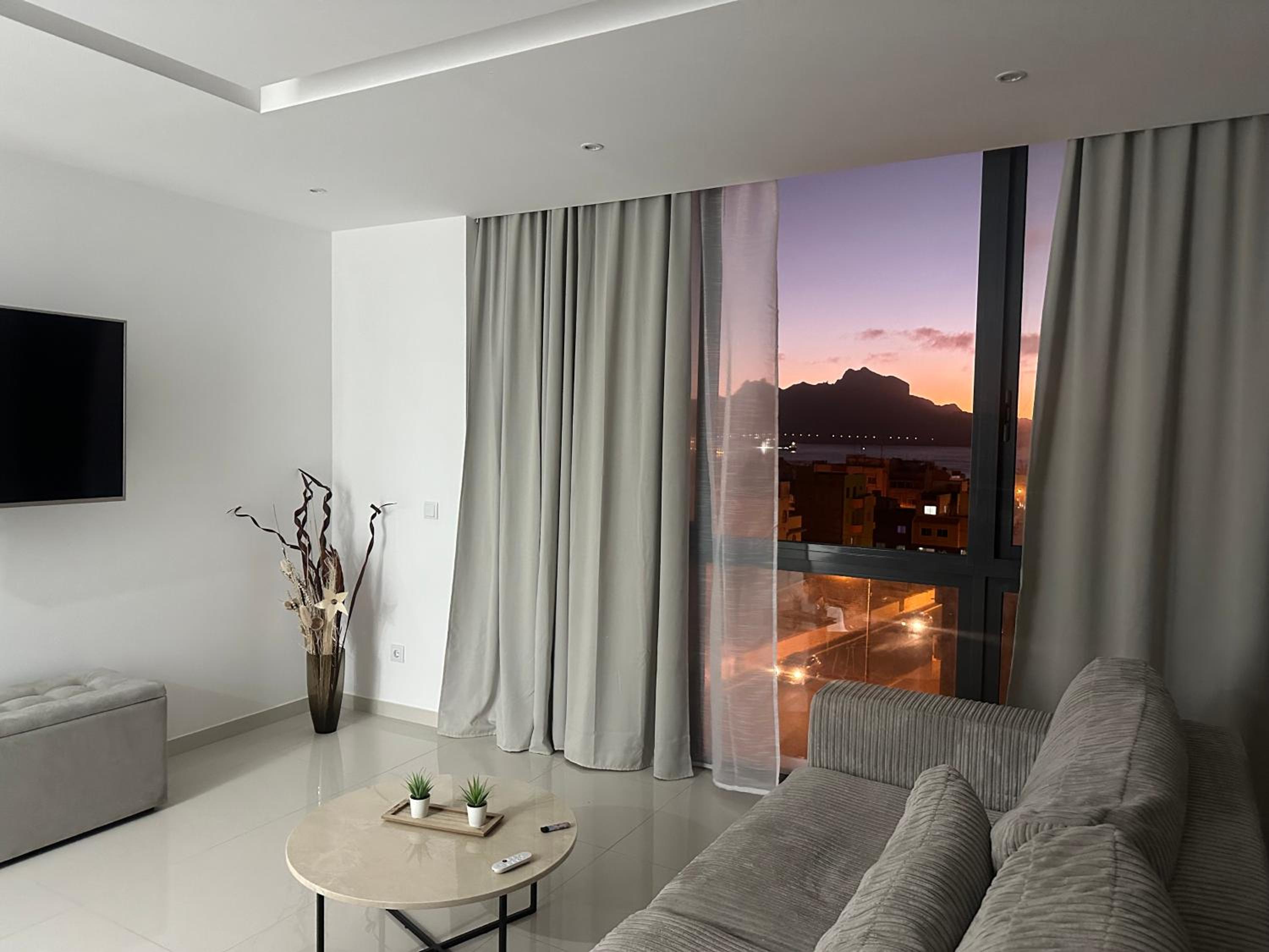 Sharksproperties Apartment