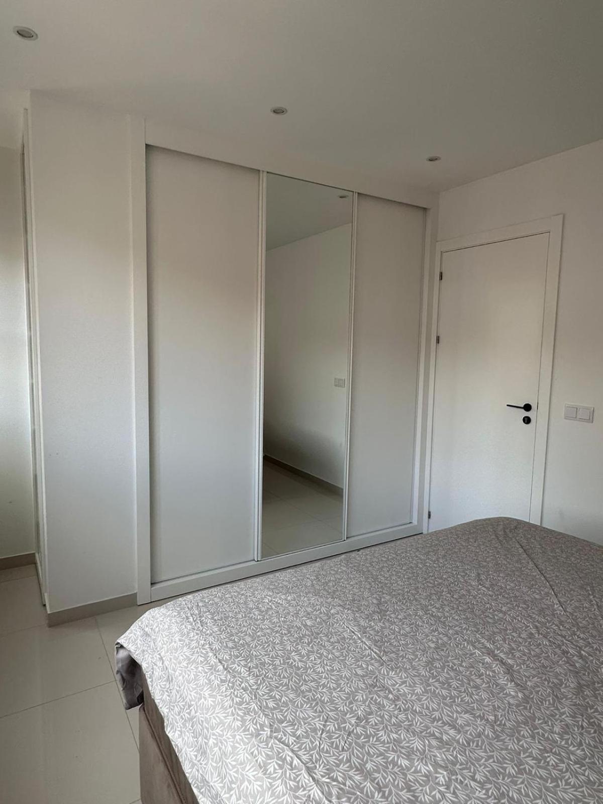 Sharksproperties Apartment