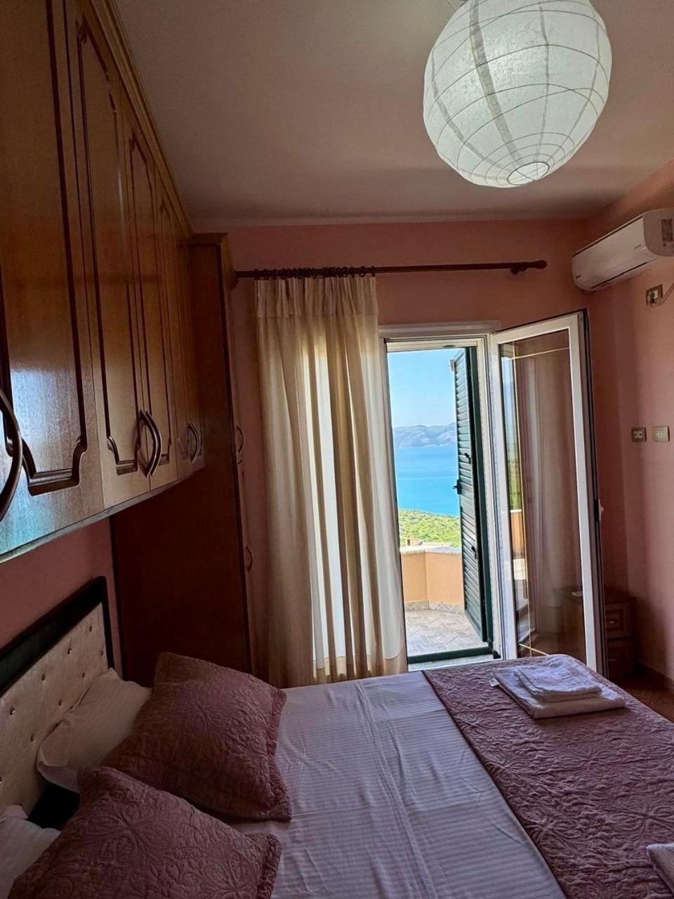 Levi's Villa Radhima