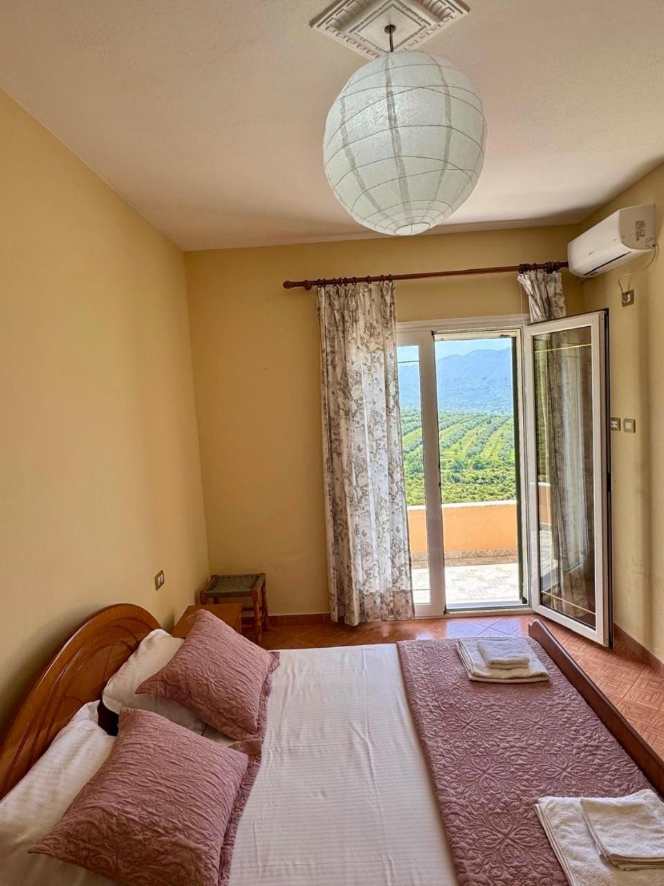 Levi's Villa Radhima