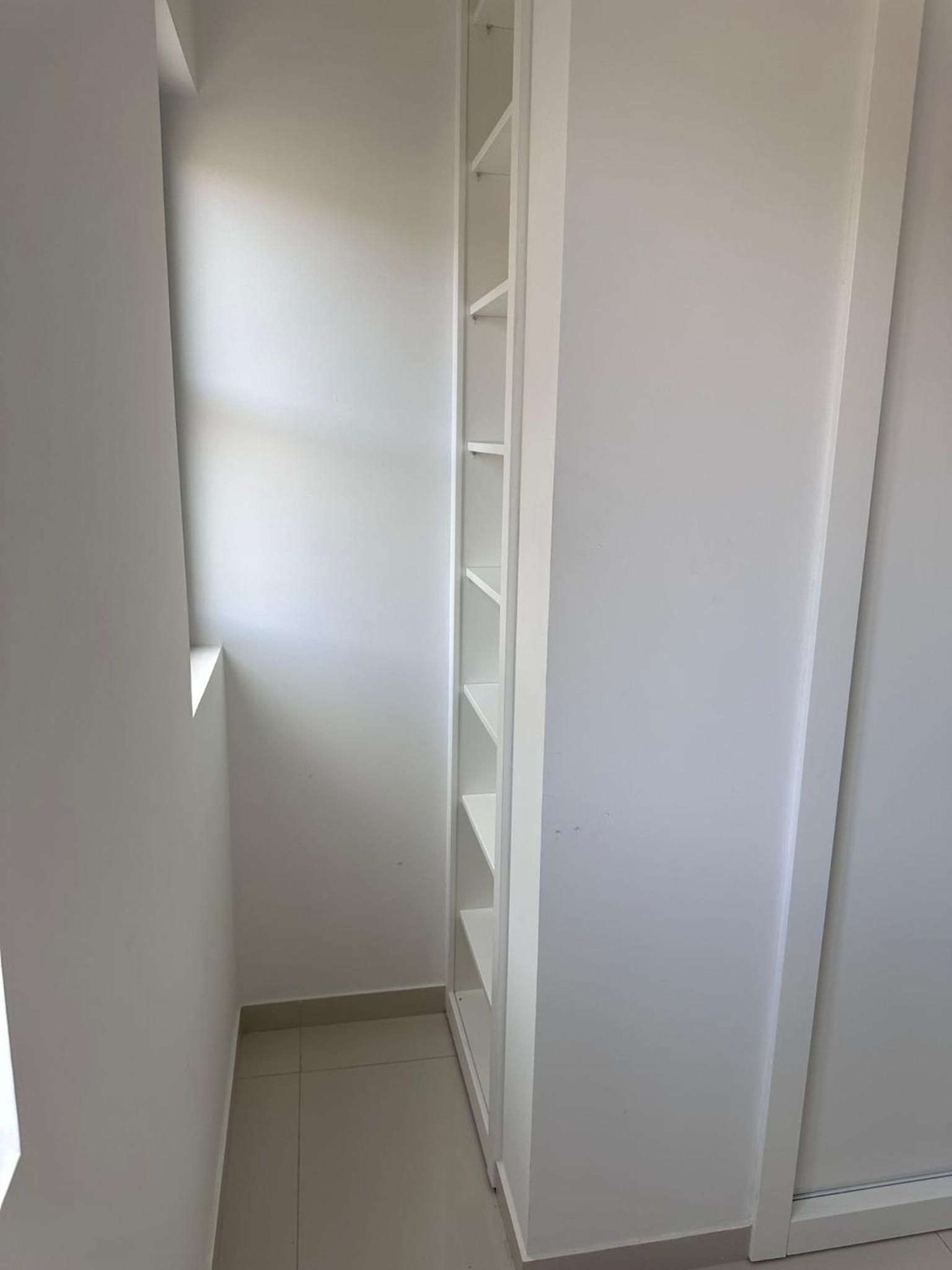 Sharksproperties Apartment