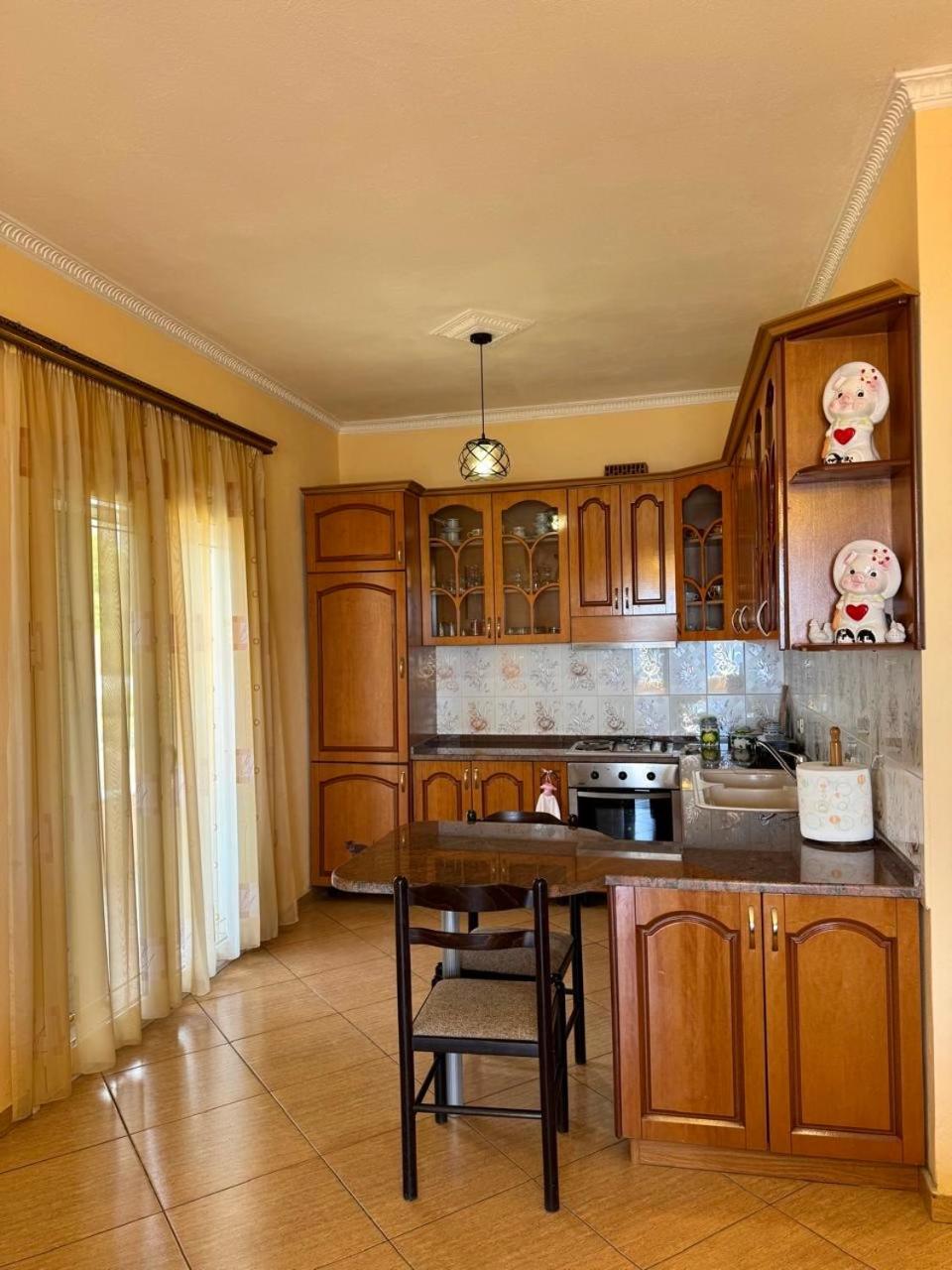 Levi's Villa Radhima