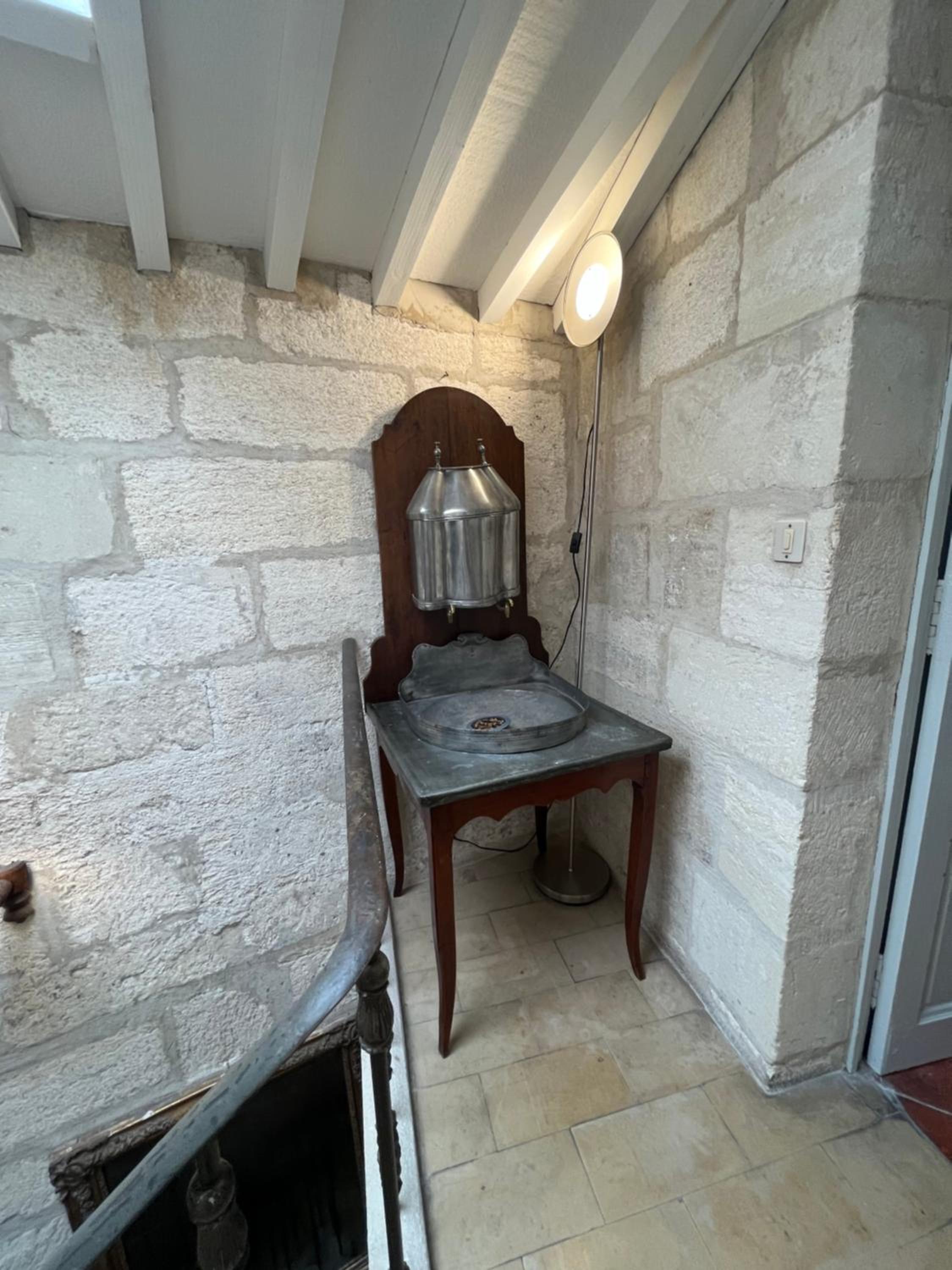 Photo 19