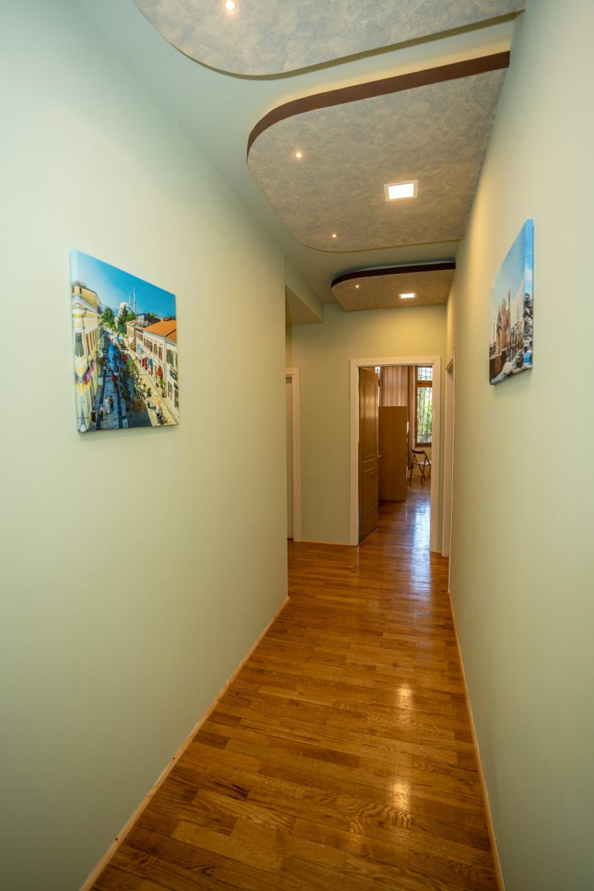 Terrace Hostel & Lounge Bar