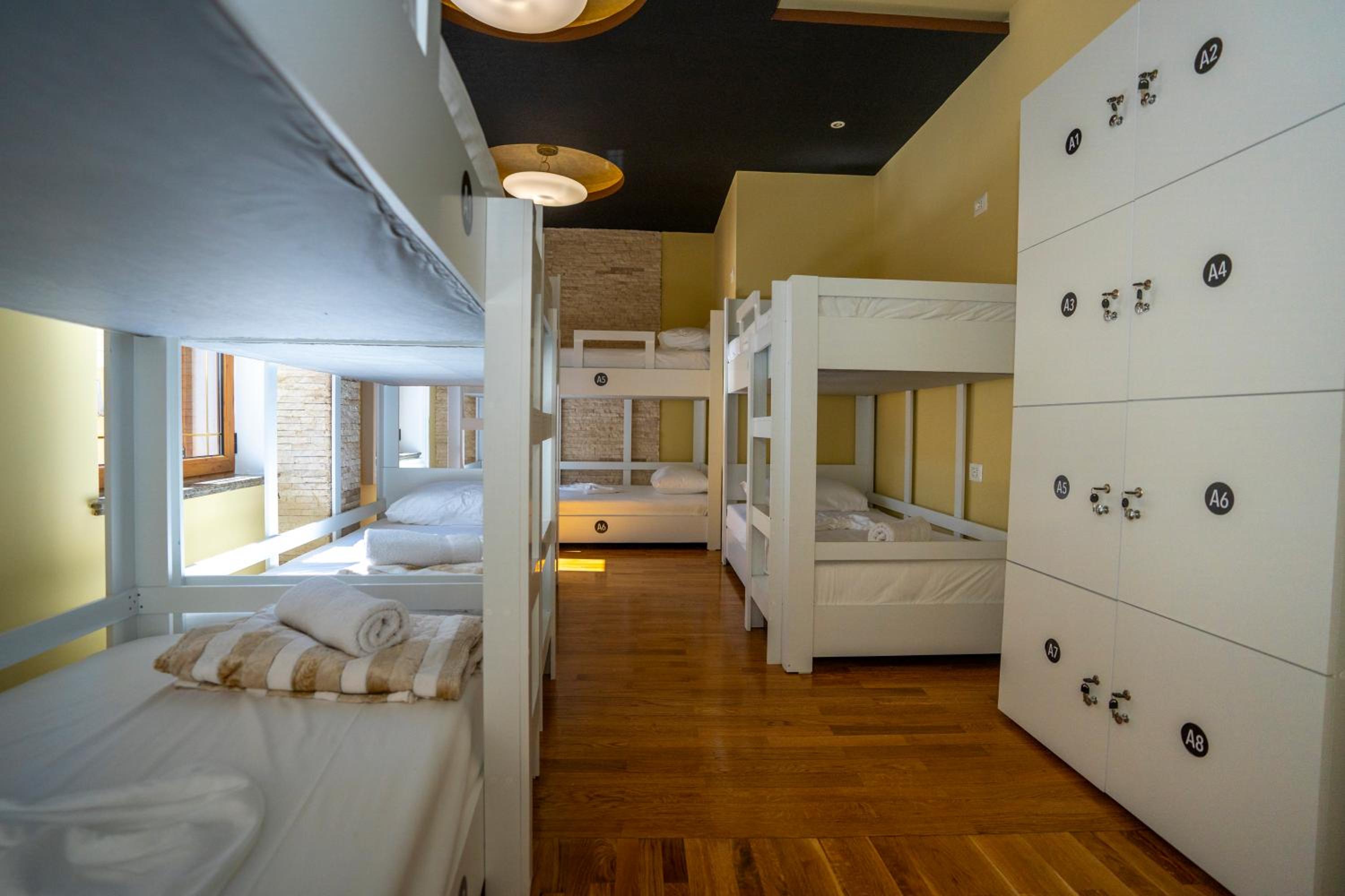 Terrace Hostel & Lounge Bar