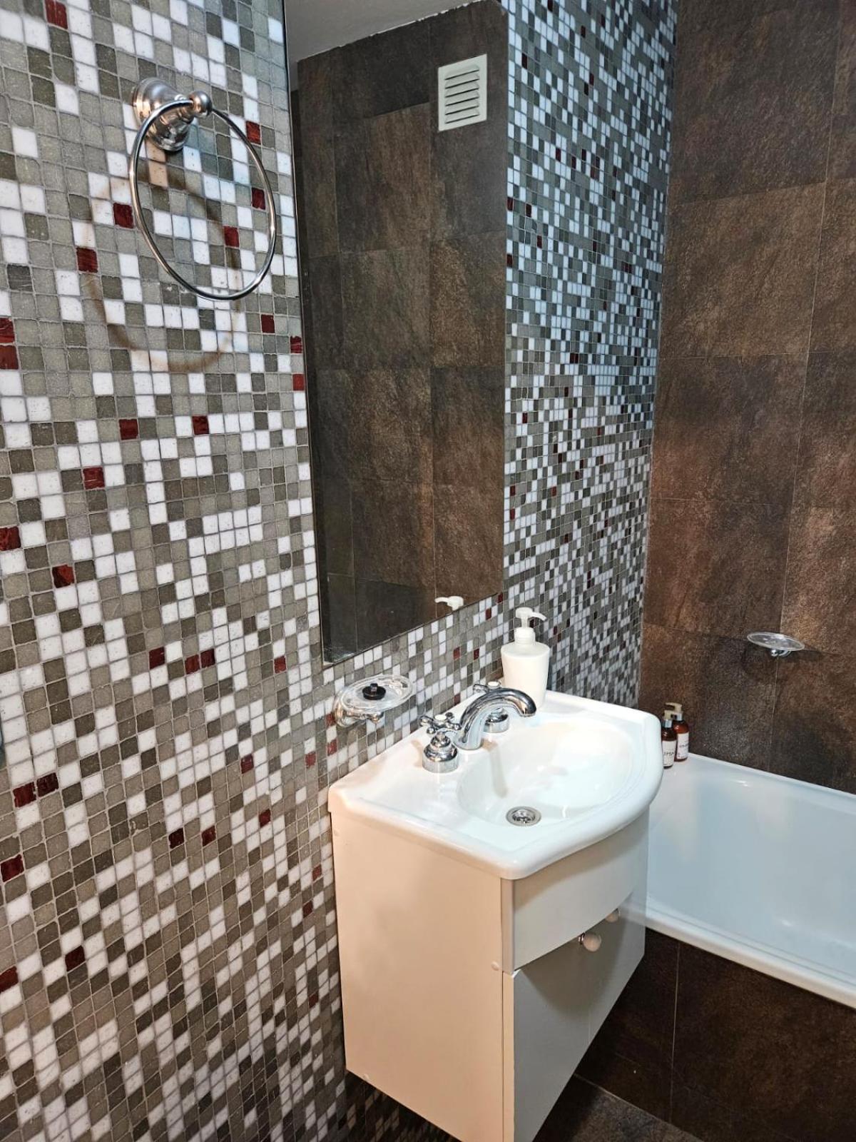 MOVISTAR ARENA - Departamento moderno, cómodo, luminoso - Hasta 3 huéspedes - Villa Crespo